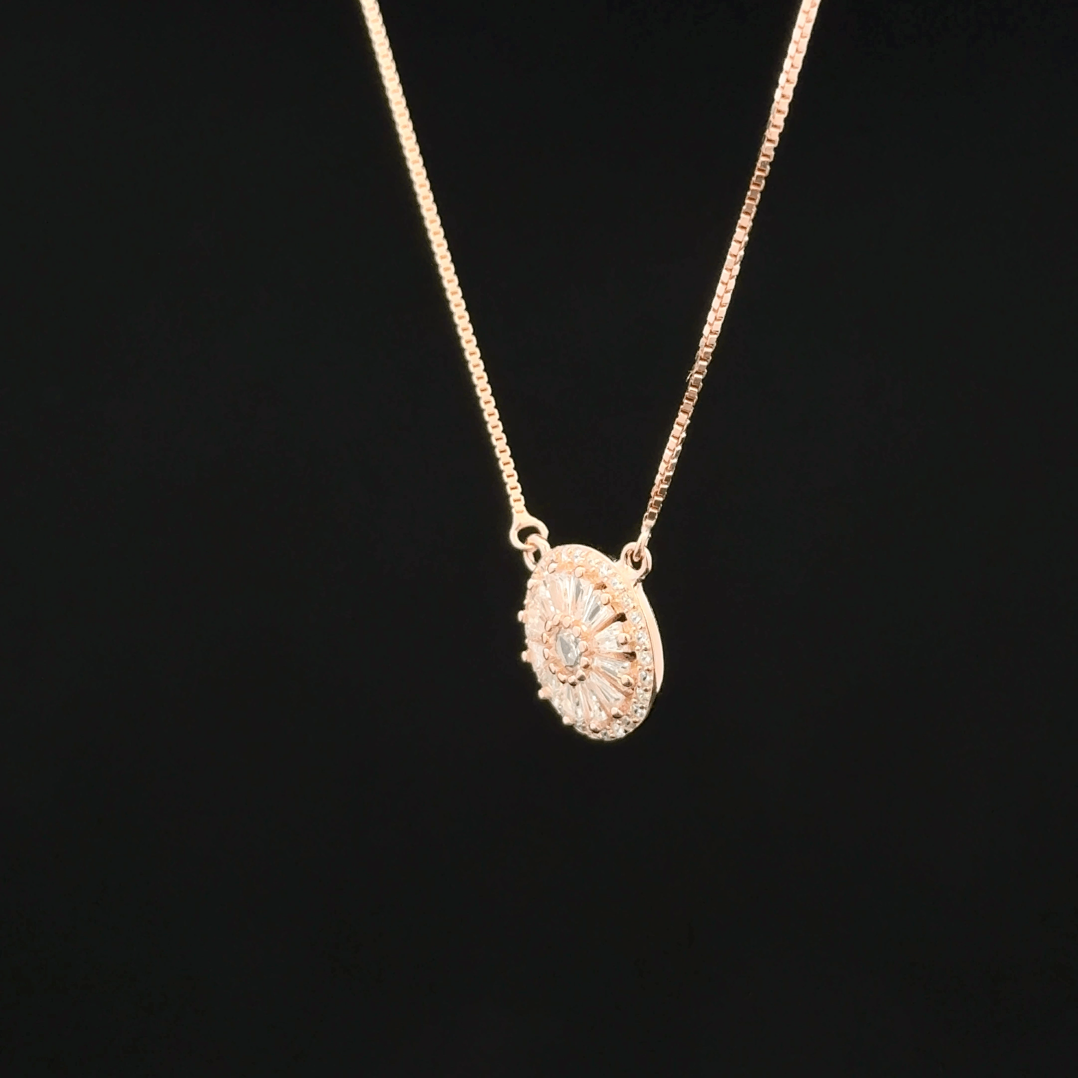 Circle Chain Pendant