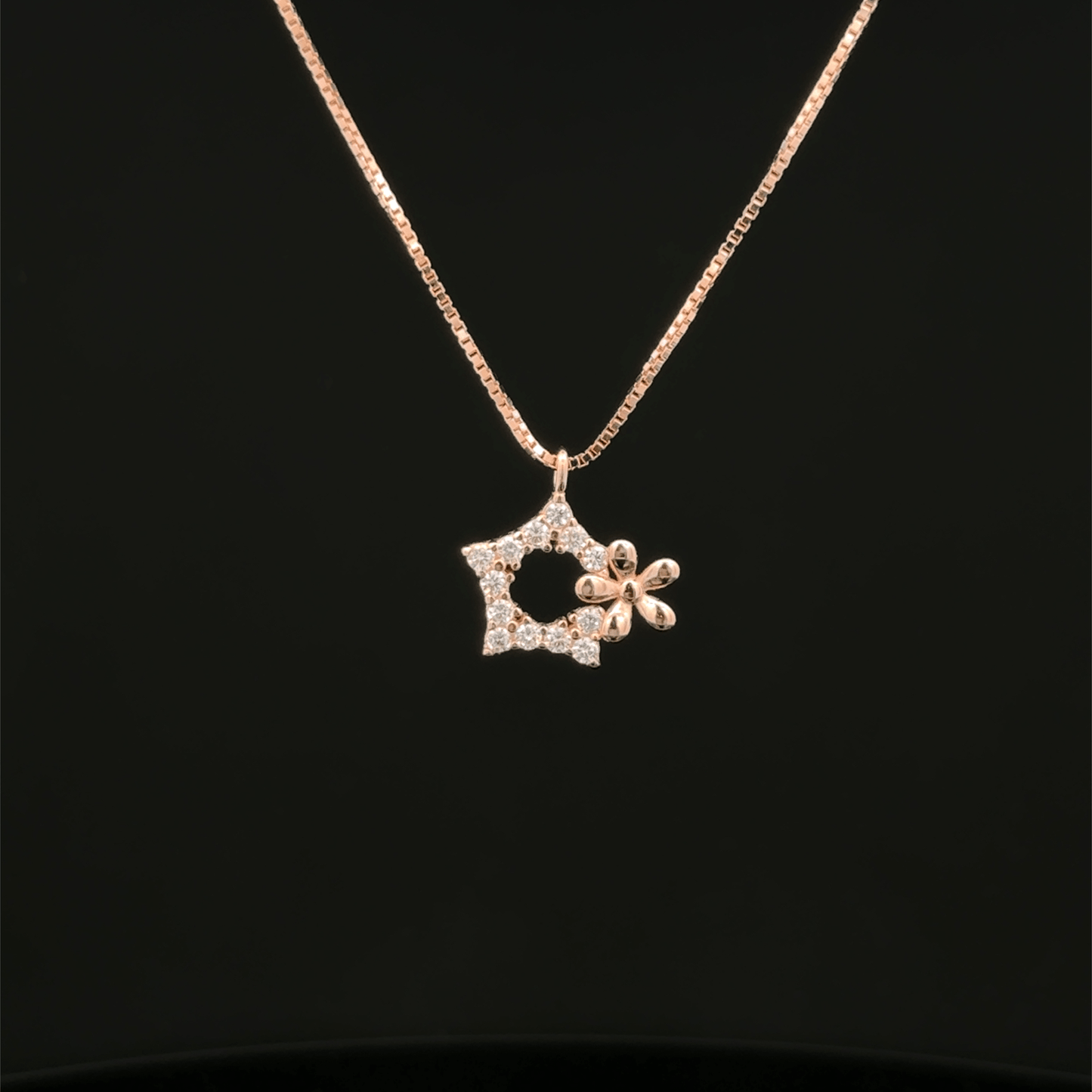 Star Flower Chain Pendant
