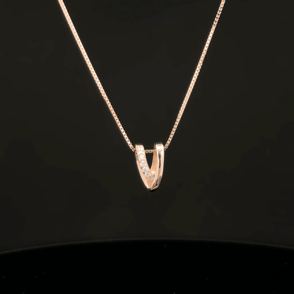 Different Chain Pendant