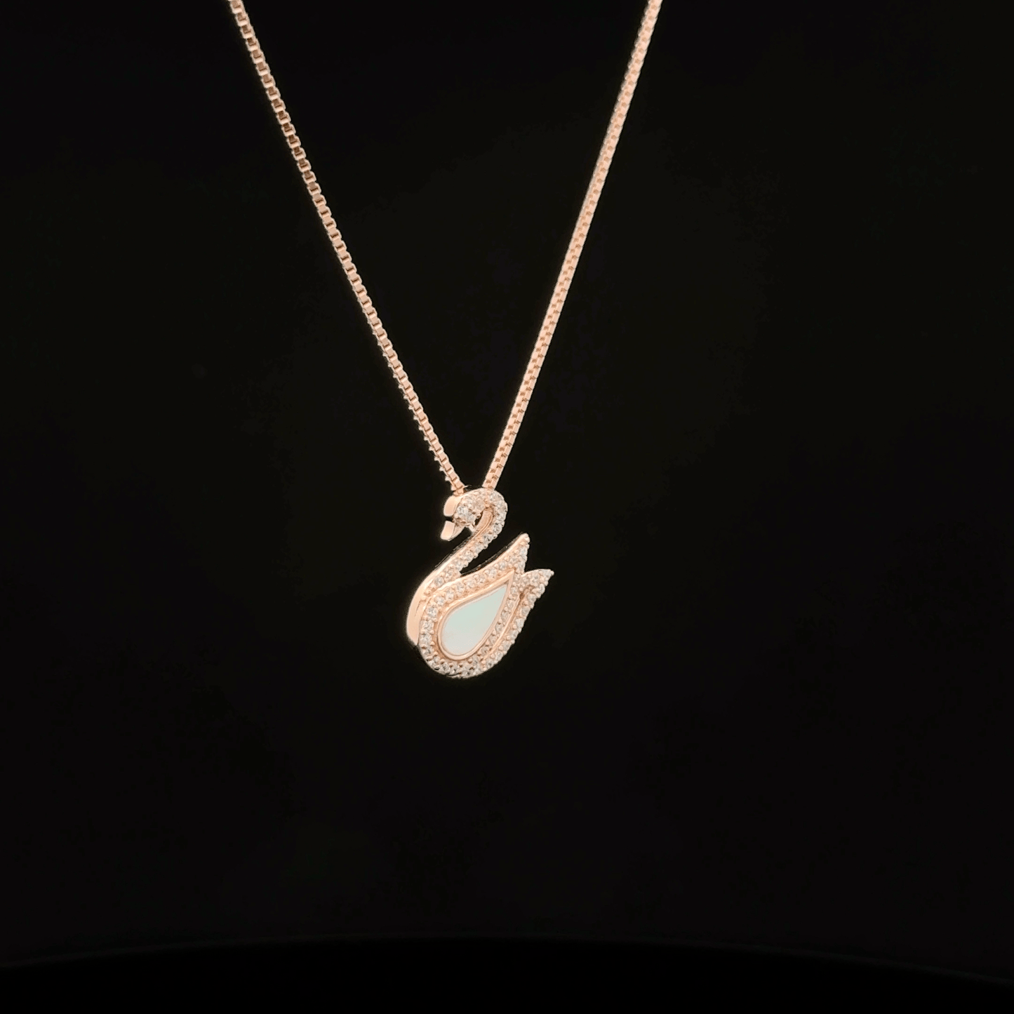 Swan Chain Pendant