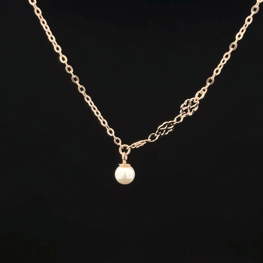 Pearl rose gold chain pendant