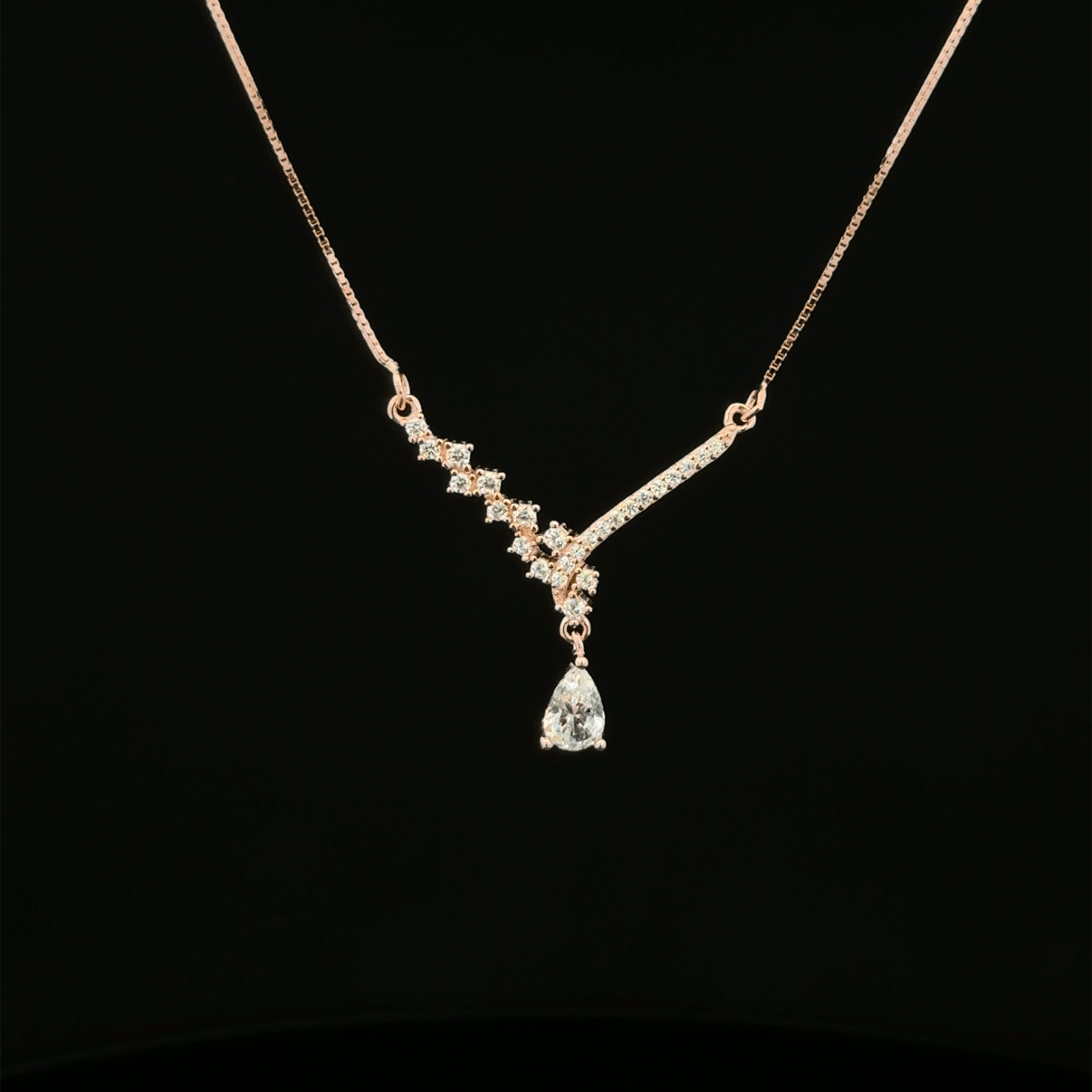 Pear Drop V- rose gold chain pendant