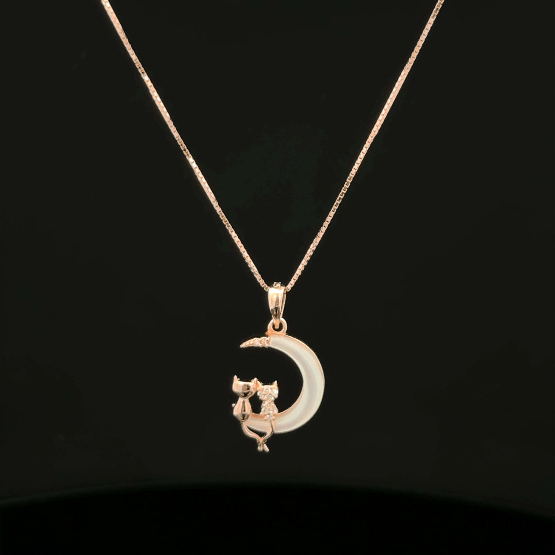 Half moon with cat rose gold chain pendant
