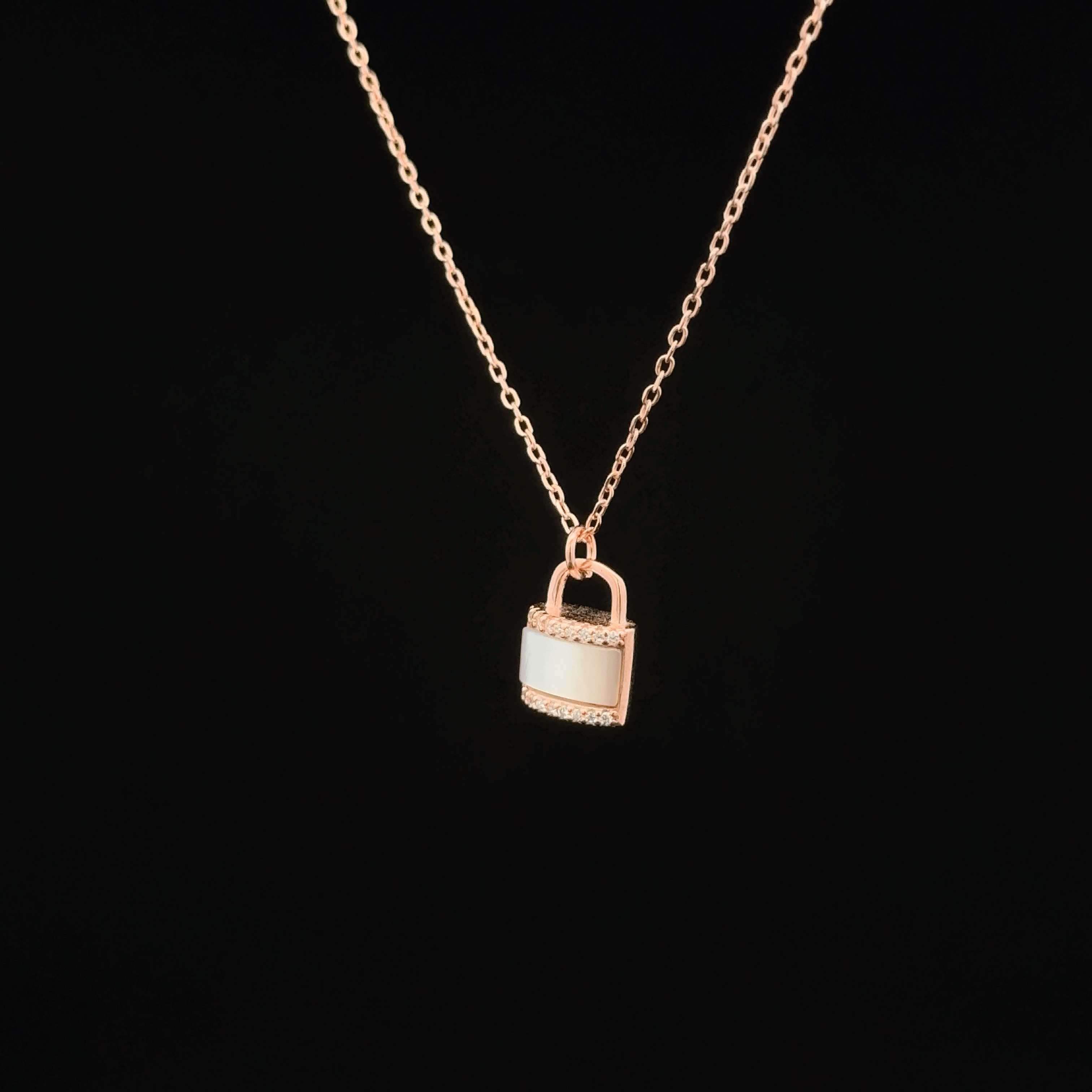 Key & Lock rose gold chain pendant