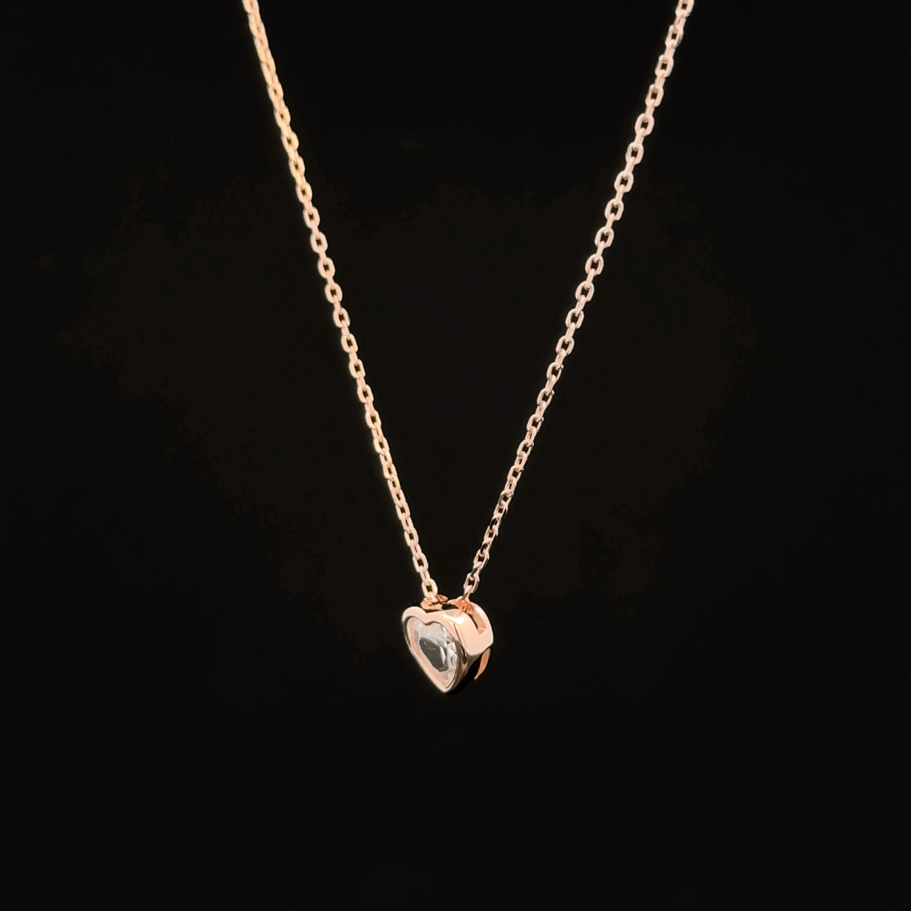 Heart rose gold chain pendant