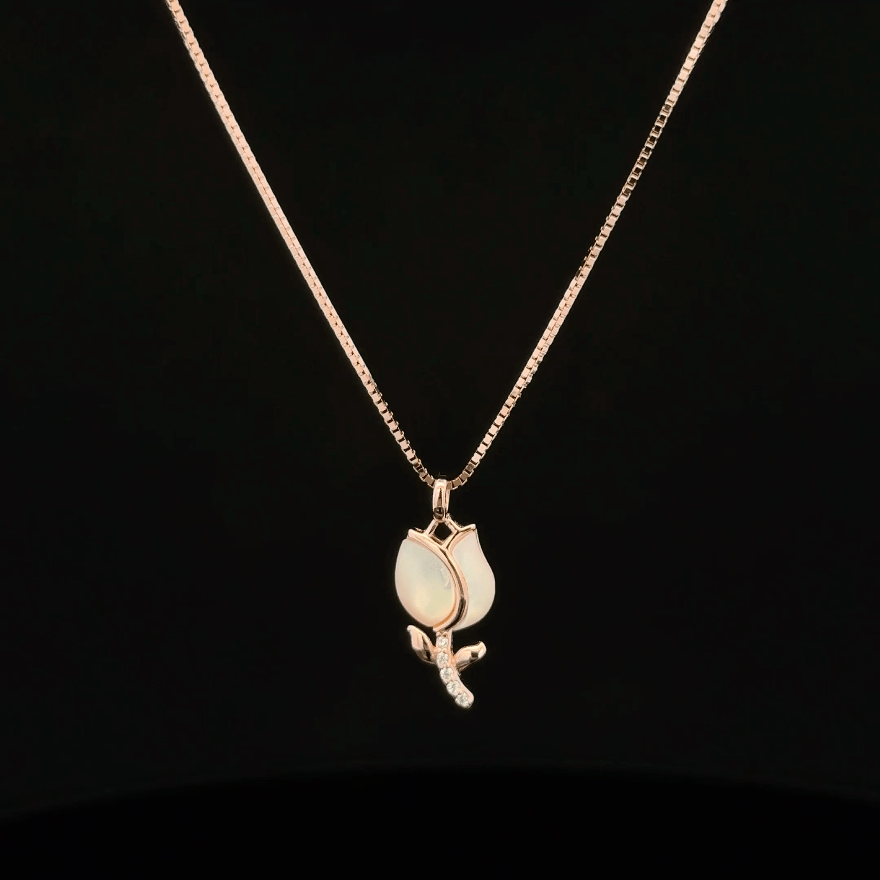 Lotus rose gold chain pendant