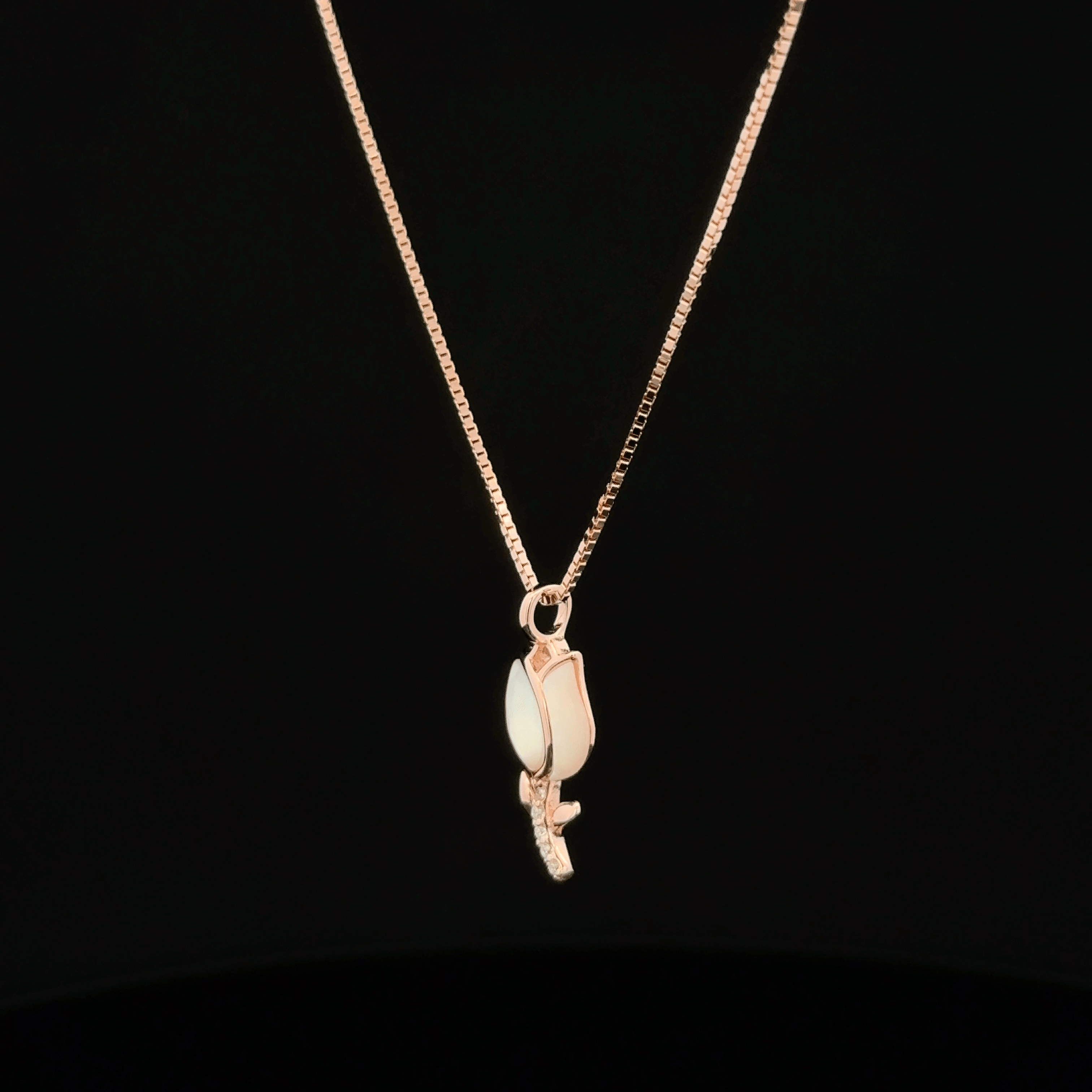 Lotus rose gold chain pendant