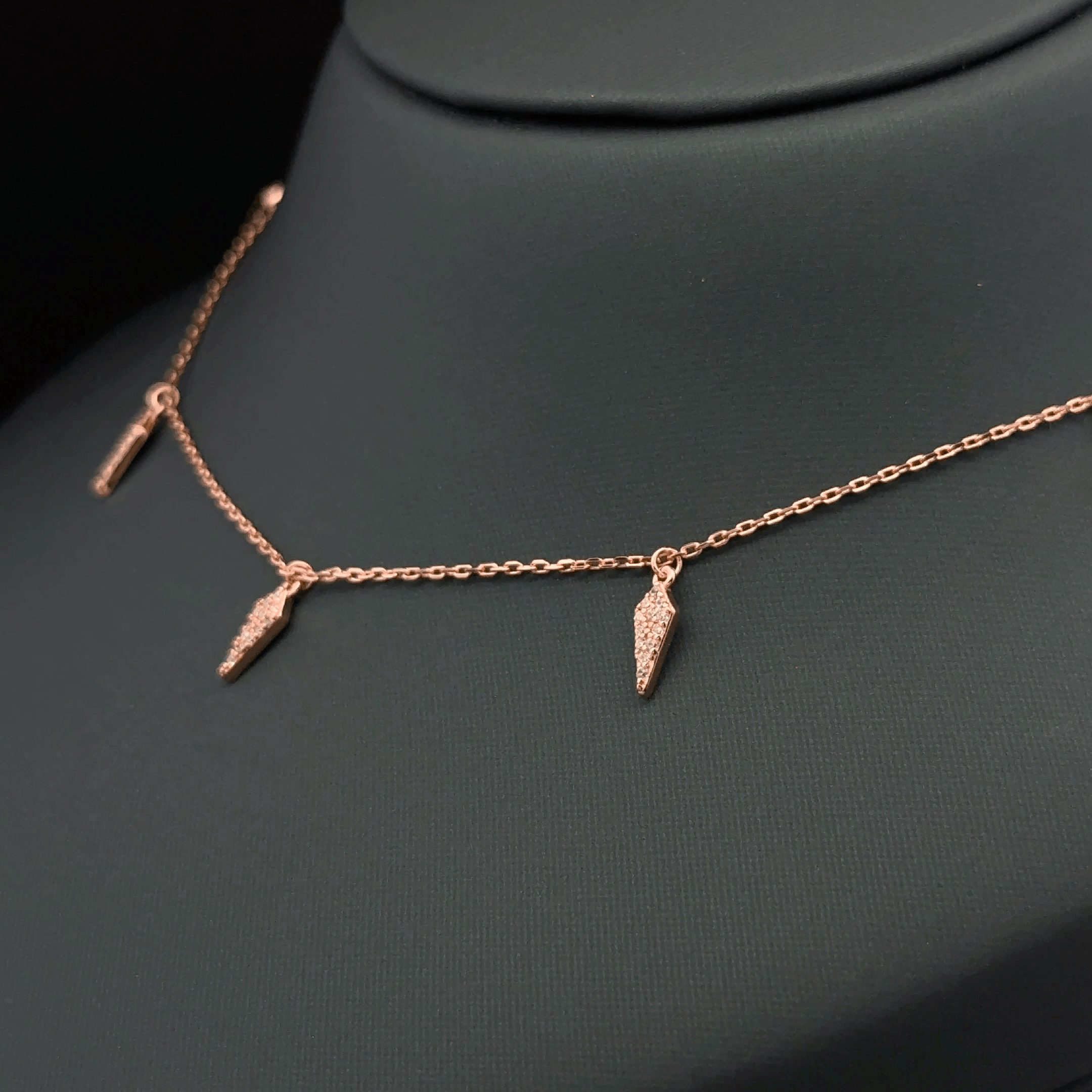 Small Leaf shape chain