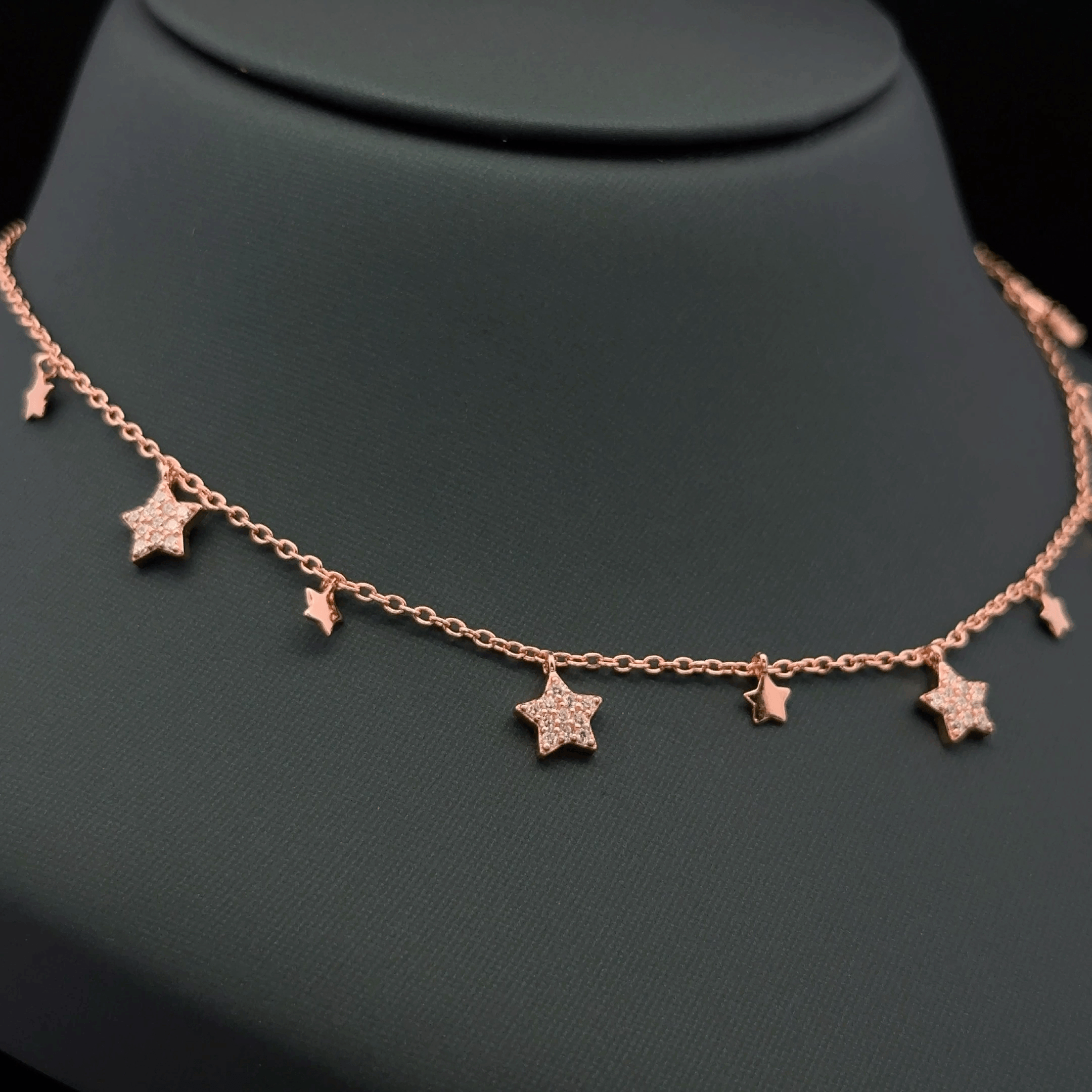 Small star charm