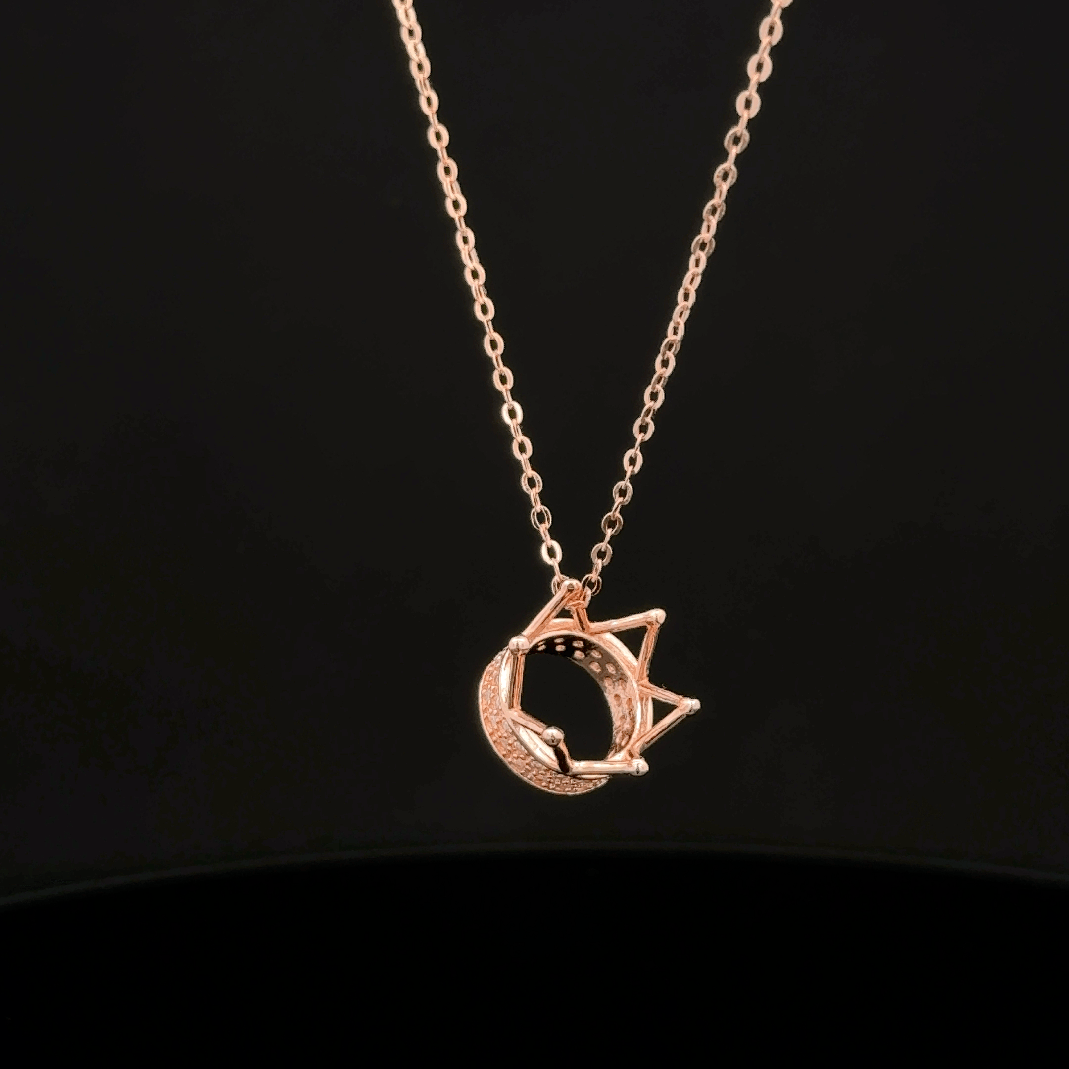 Crown Chain