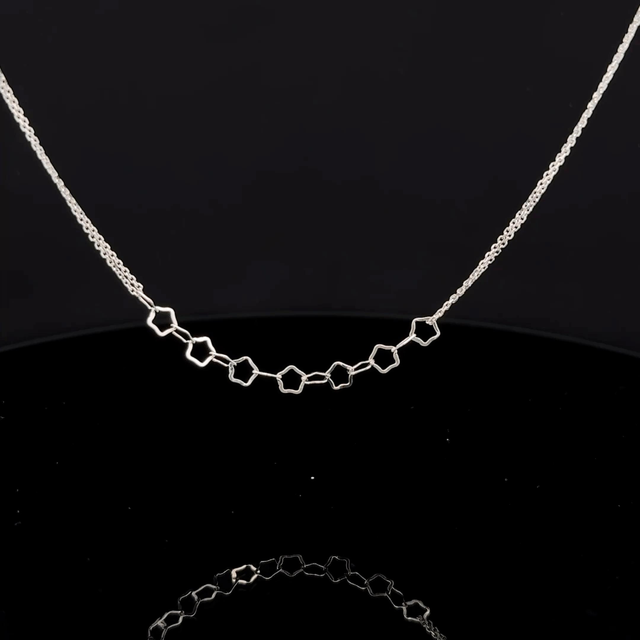 HEXAGON CHAIN PENDANT