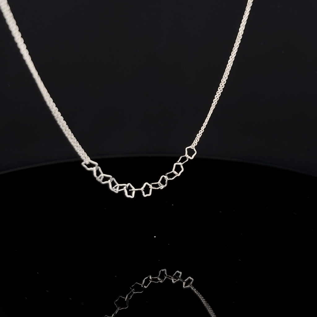 HEXAGON CHAIN PENDANT