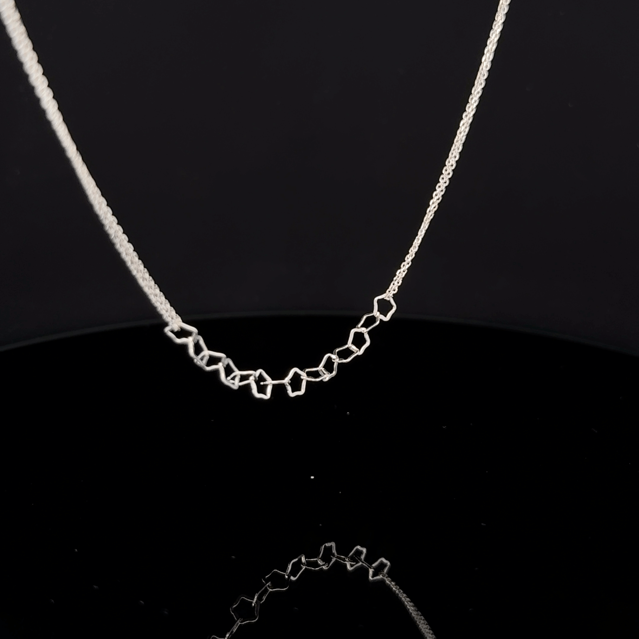 HEXAGON CHAIN PENDANT