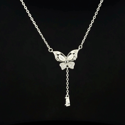 BUTTERFLY CHAIN WITH PENDANT