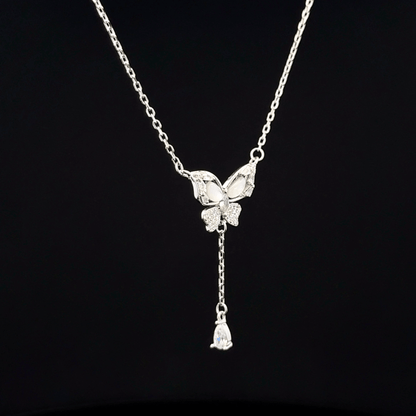 BUTTERFLY CHAIN WITH PENDANT