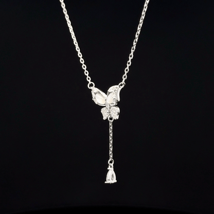 BUTTERFLY CHAIN WITH PENDANT
