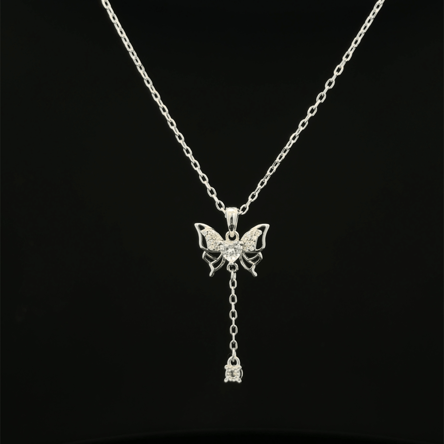 BUTTERFLY CHAIN WITH PENDANT