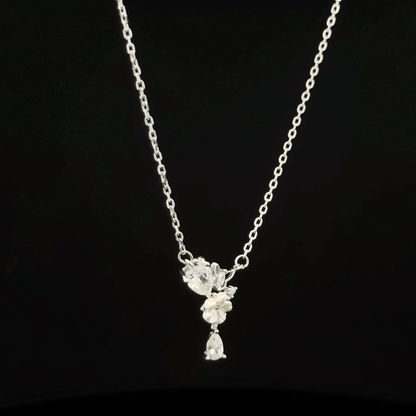 FLOWER CHAIN WITH PENDANT