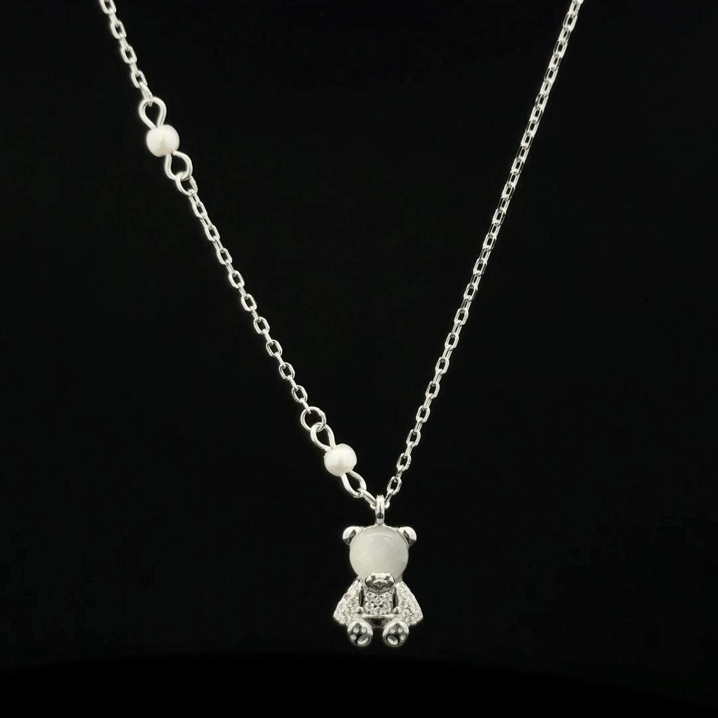 BEAR CHAIN WITH PENDANT