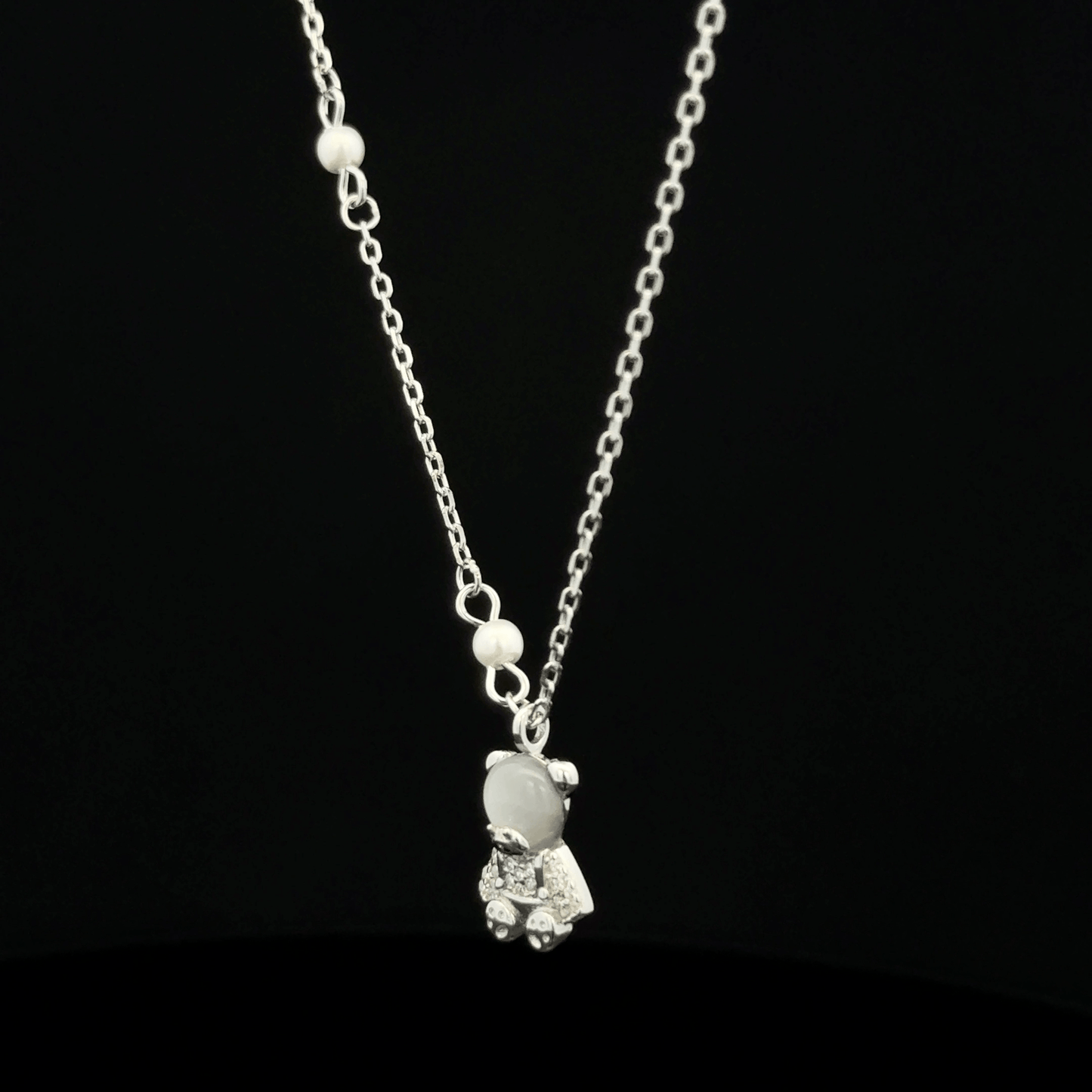 BEAR CHAIN WITH PENDANT