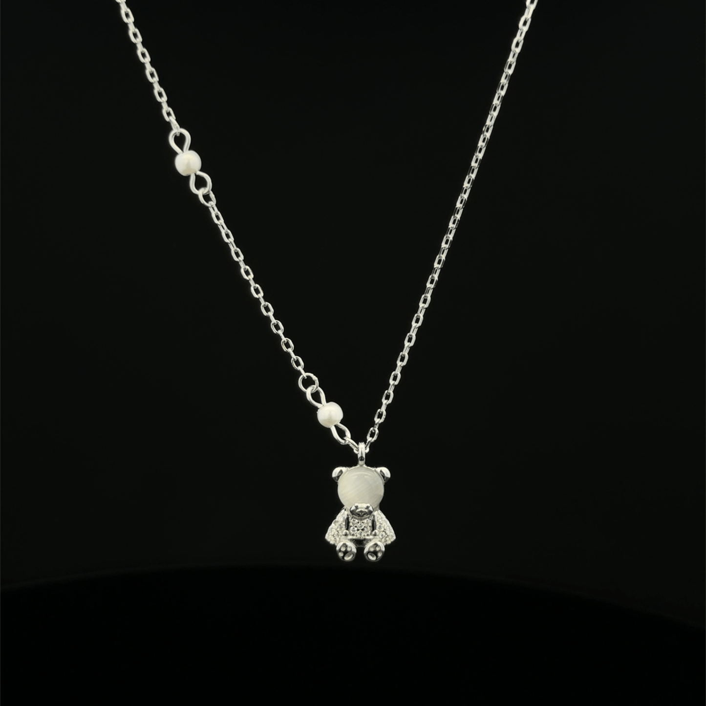 BEAR CHAIN WITH PENDANT