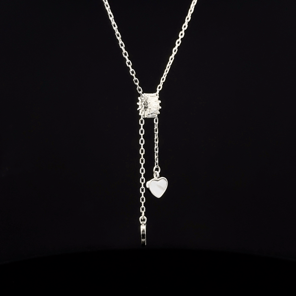 The Falling Hearts Lariat chain with pendant