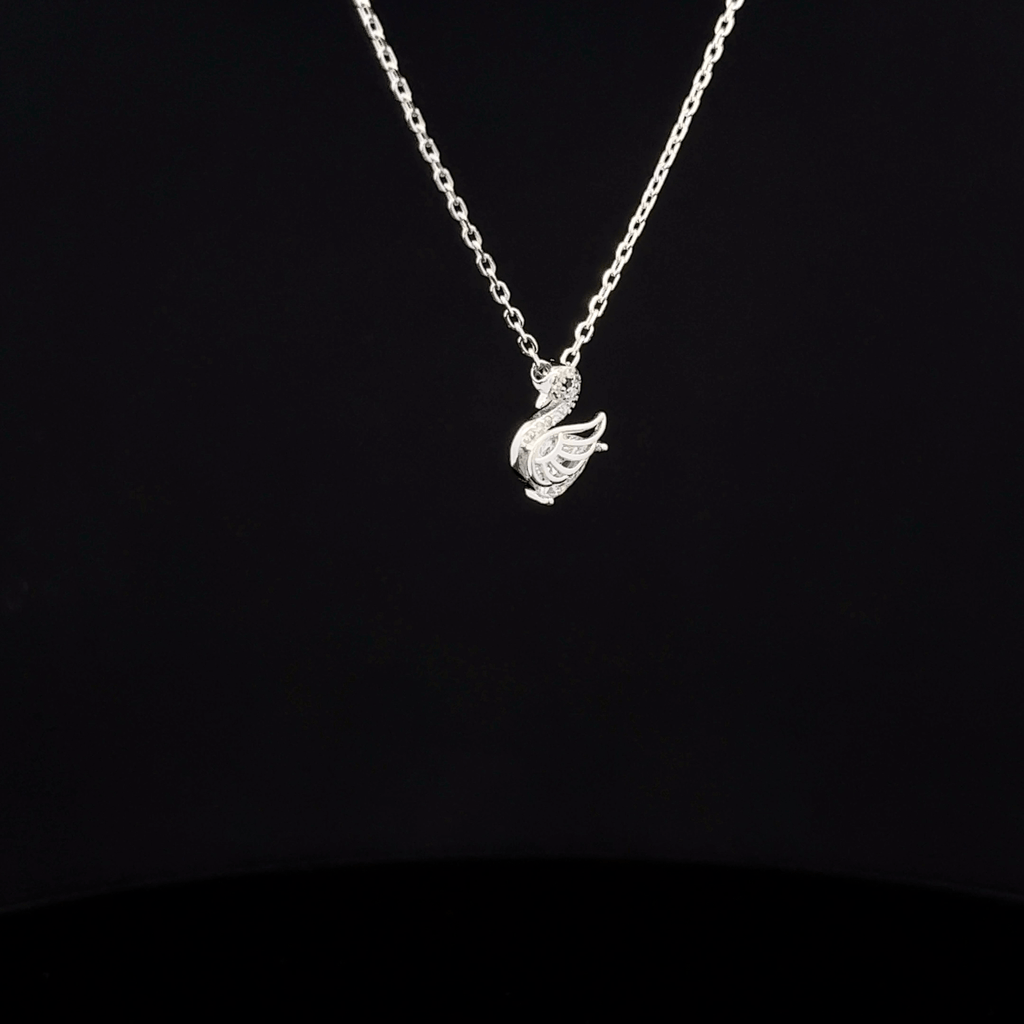 The Graceful Swan Pave chain with Pendant