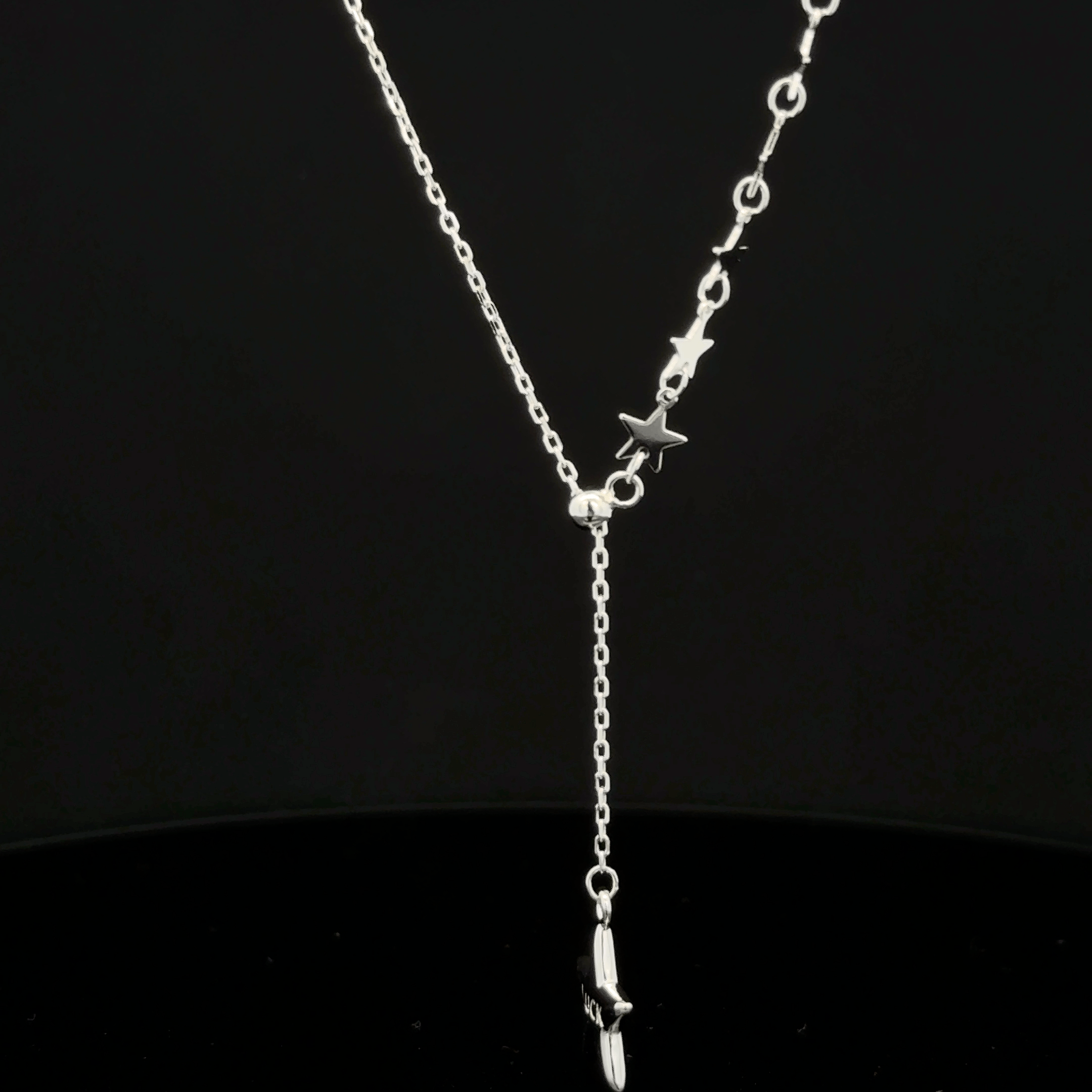 Star shaped chain pendant