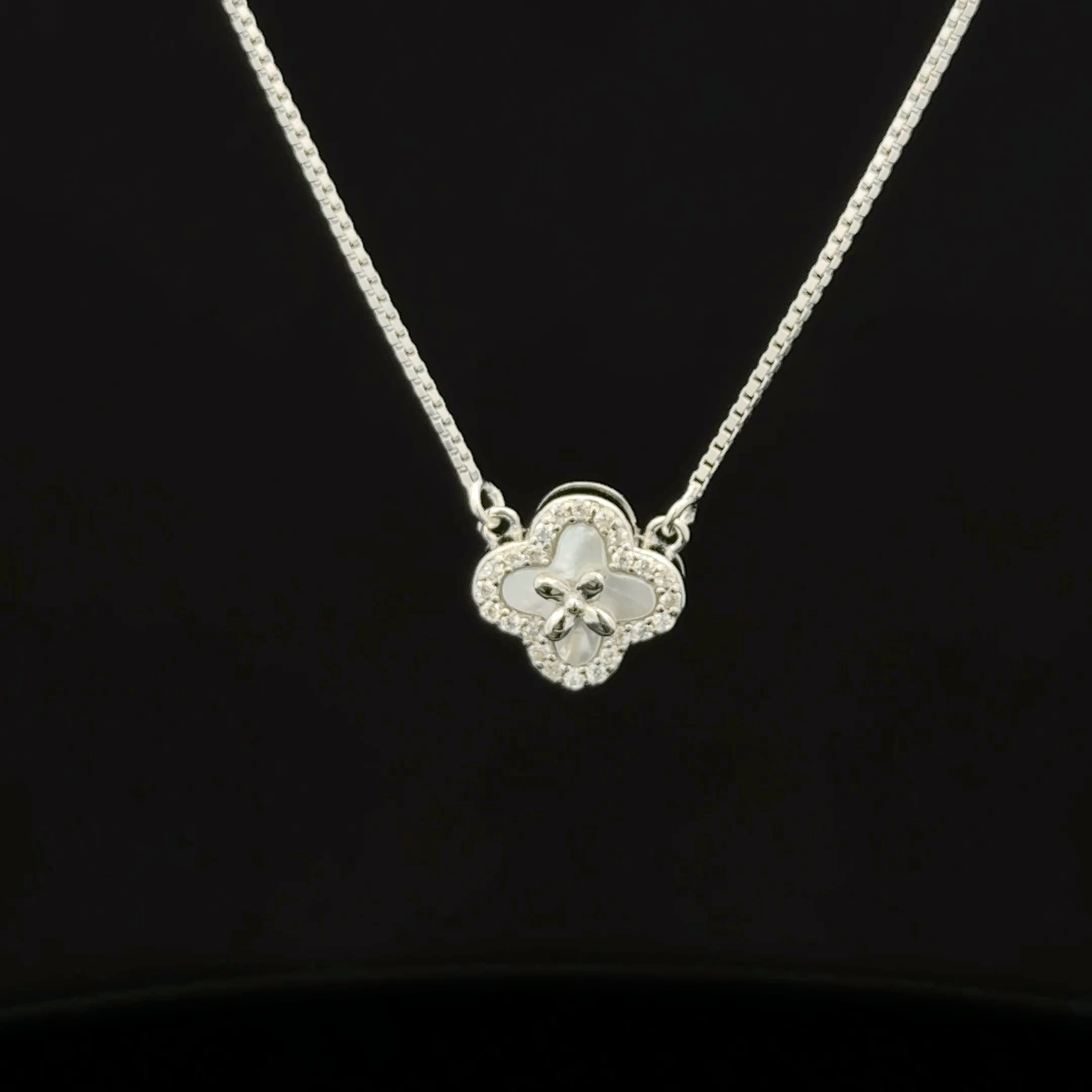 Flower Chain Pendant