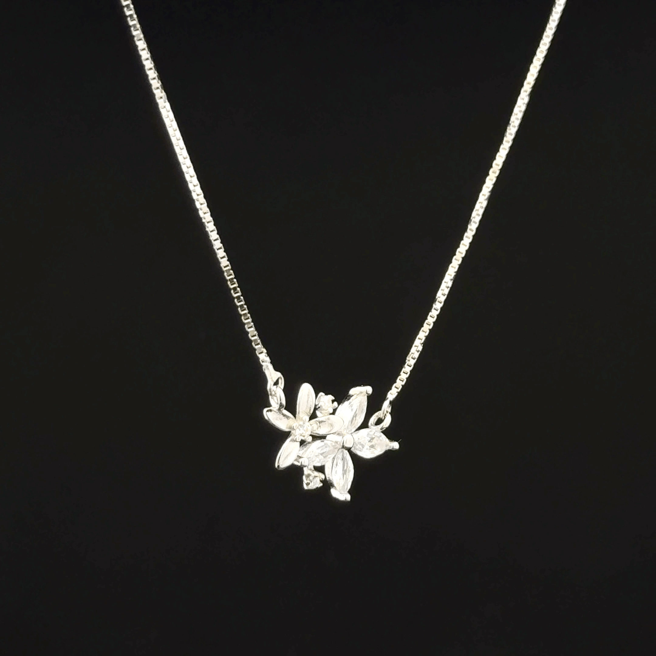 Flower Chain Pendant