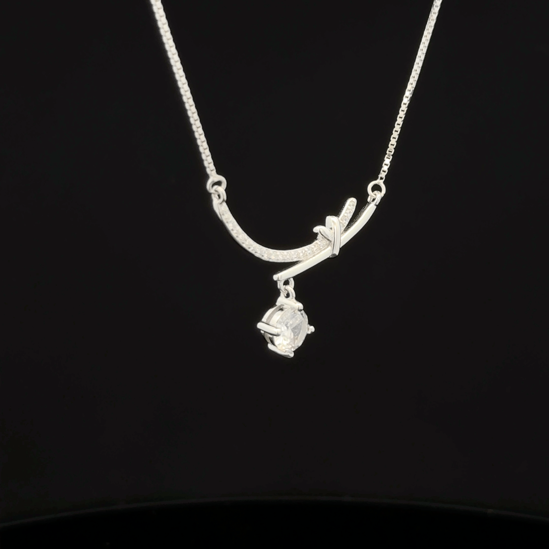 Hanging Chain Pendant