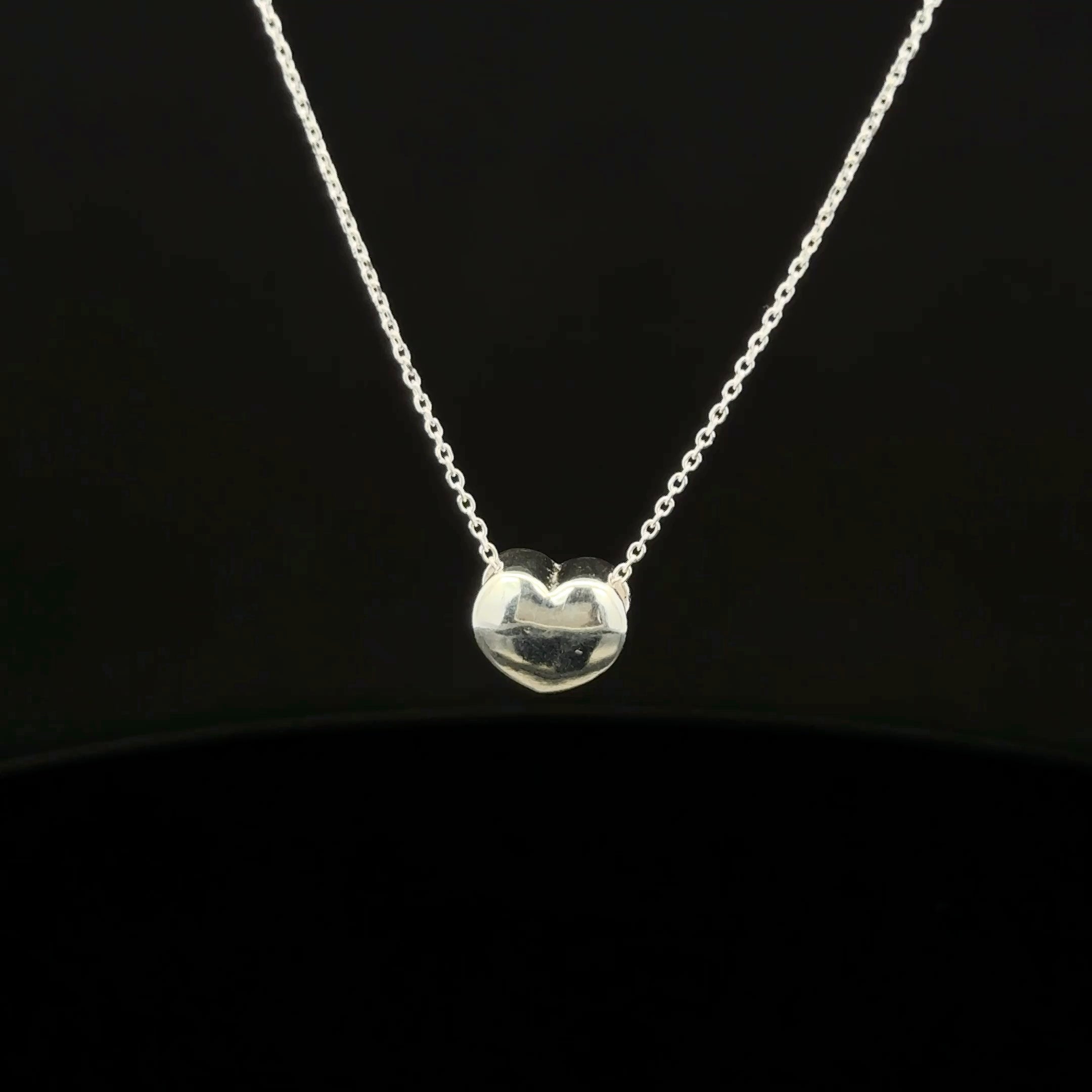 Heart shape chain pendant