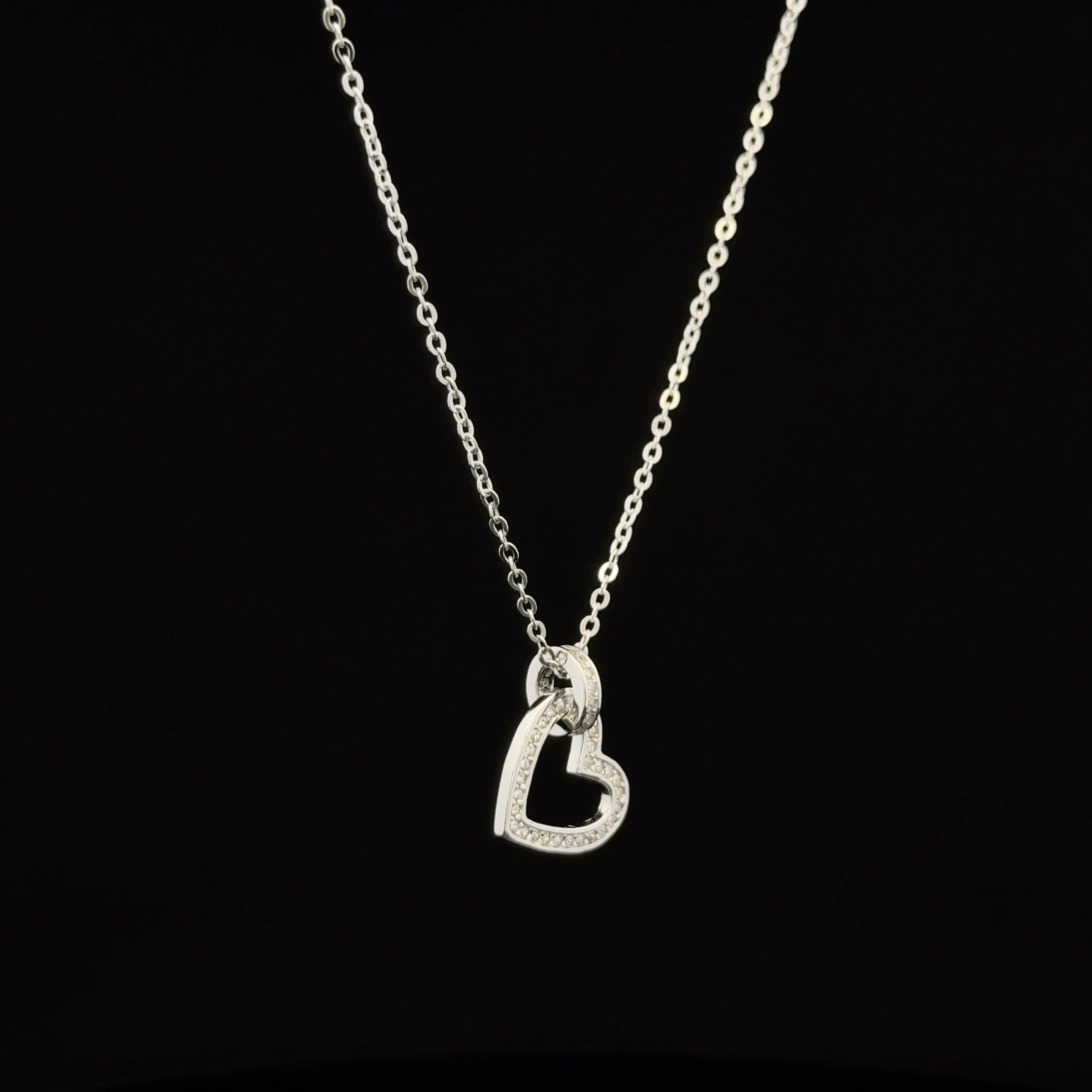 Heart shape chain pendant