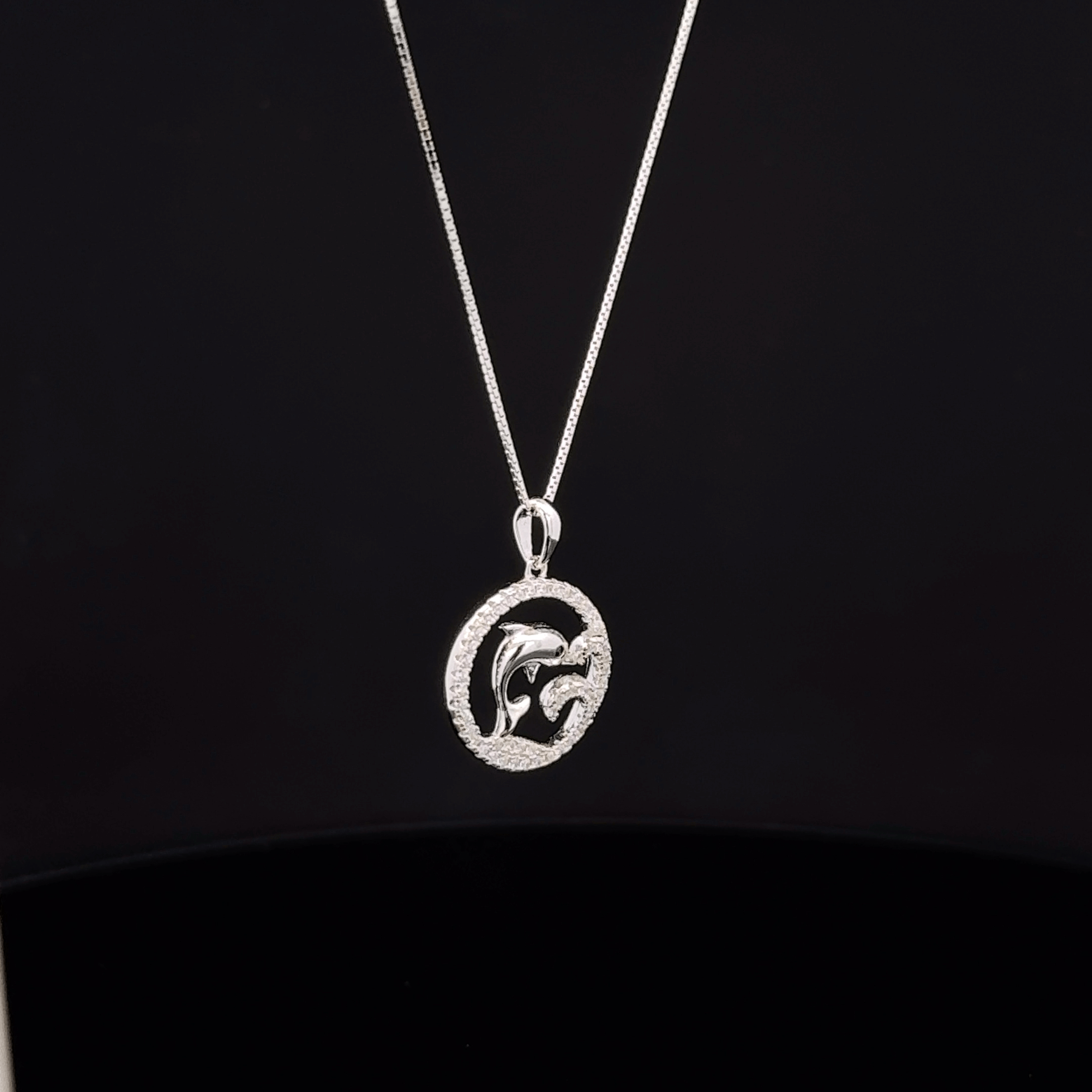 Dolphin with circle chain pendant