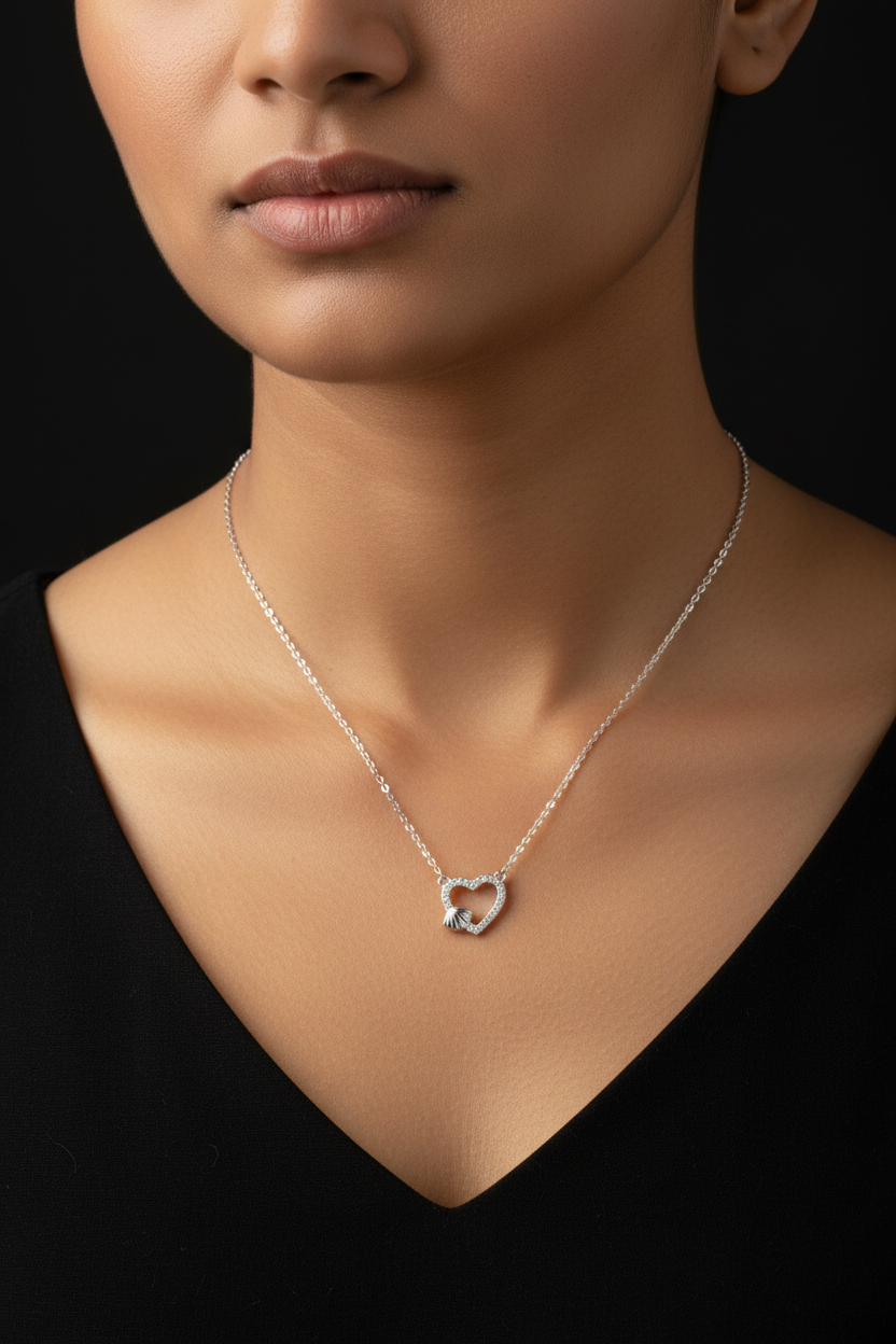 Heart shape chain pendant