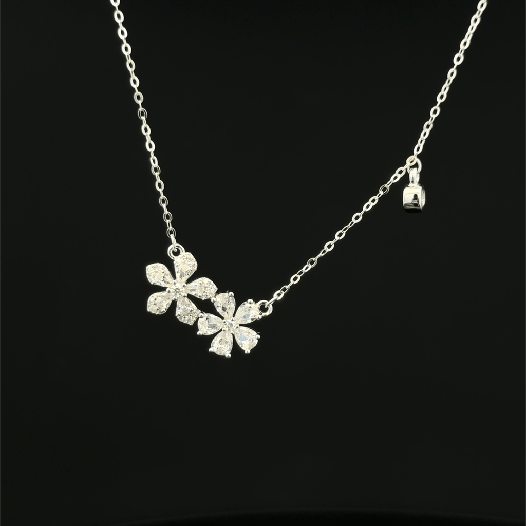 Flower chain pendant