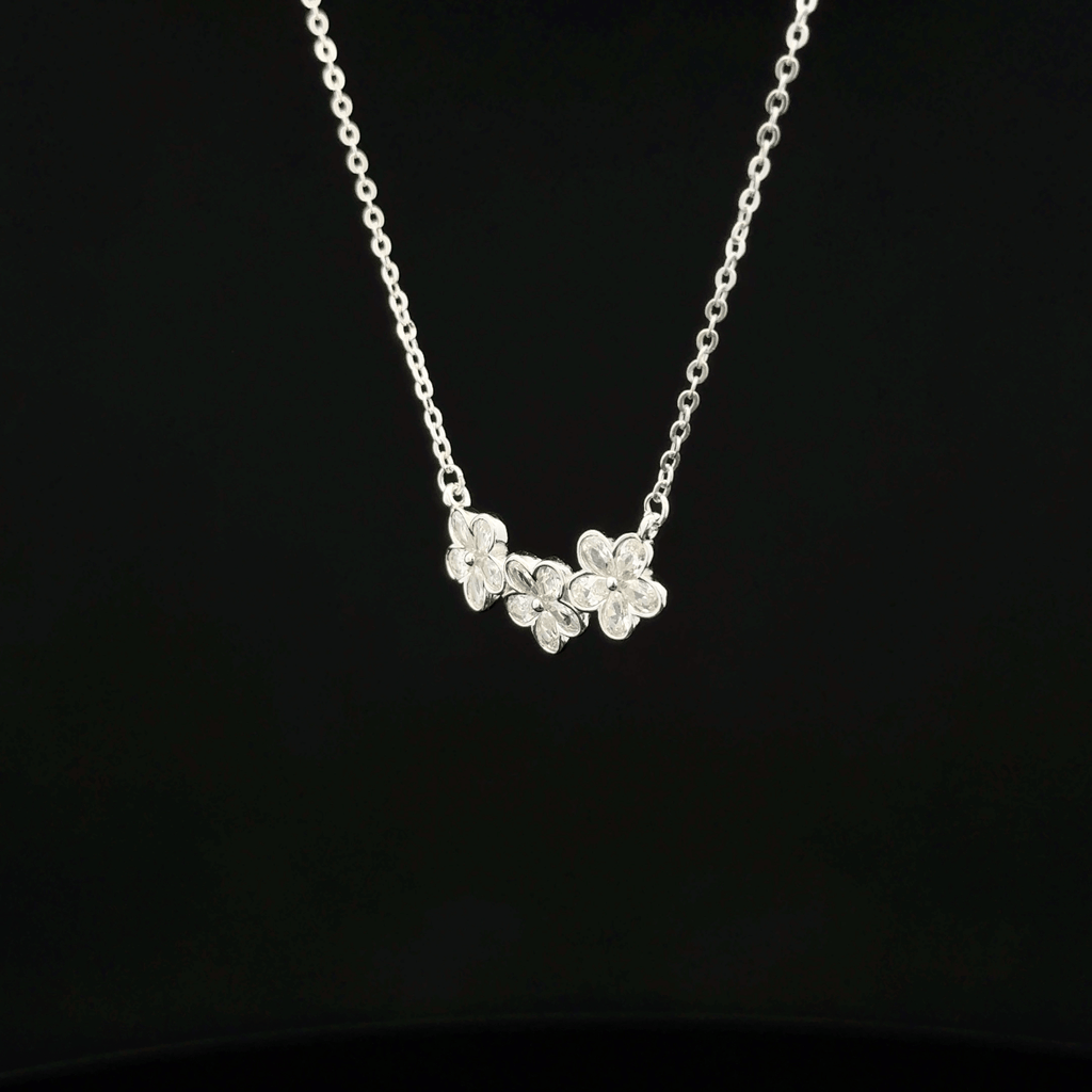 Flower chain pendant