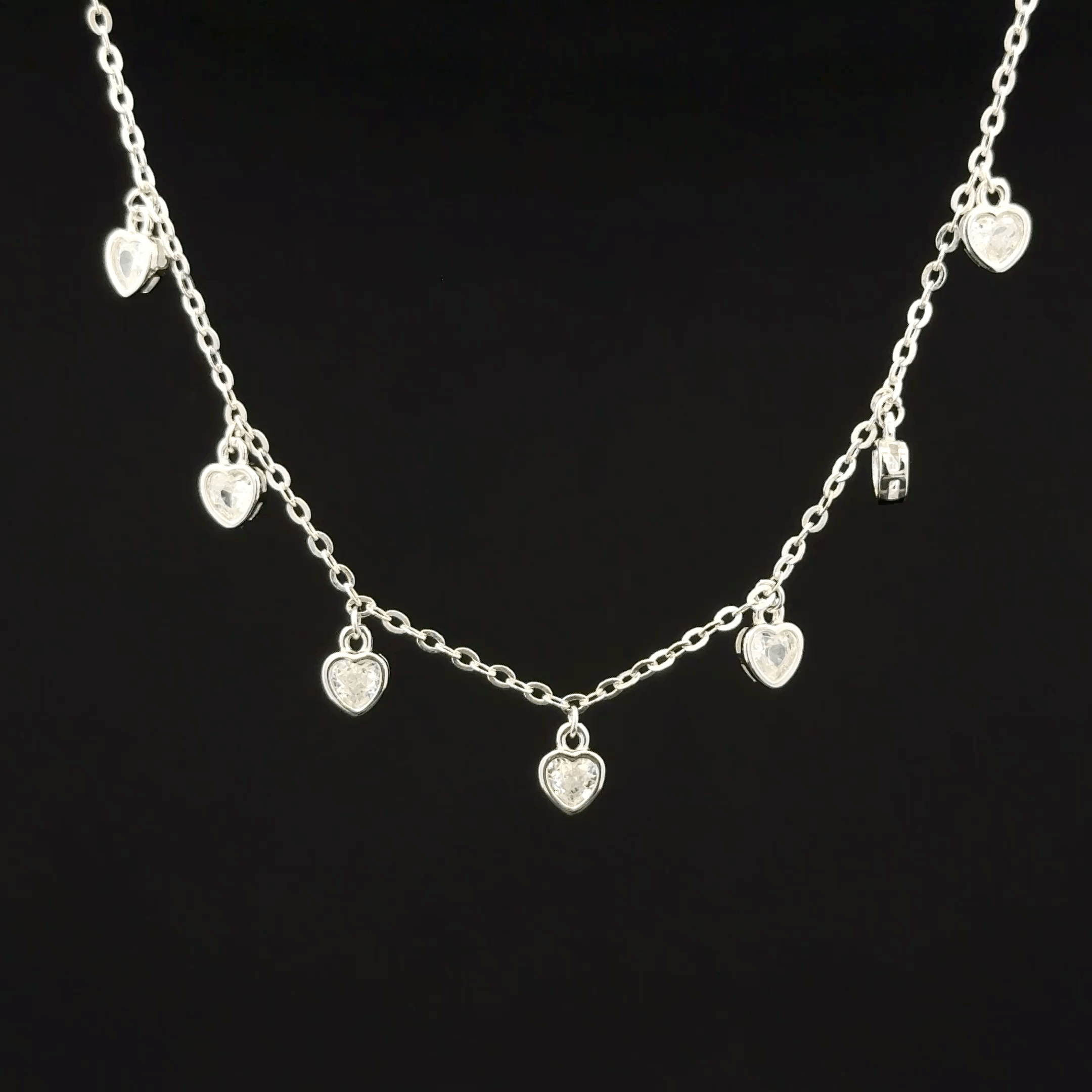 Heart charm chain pendant