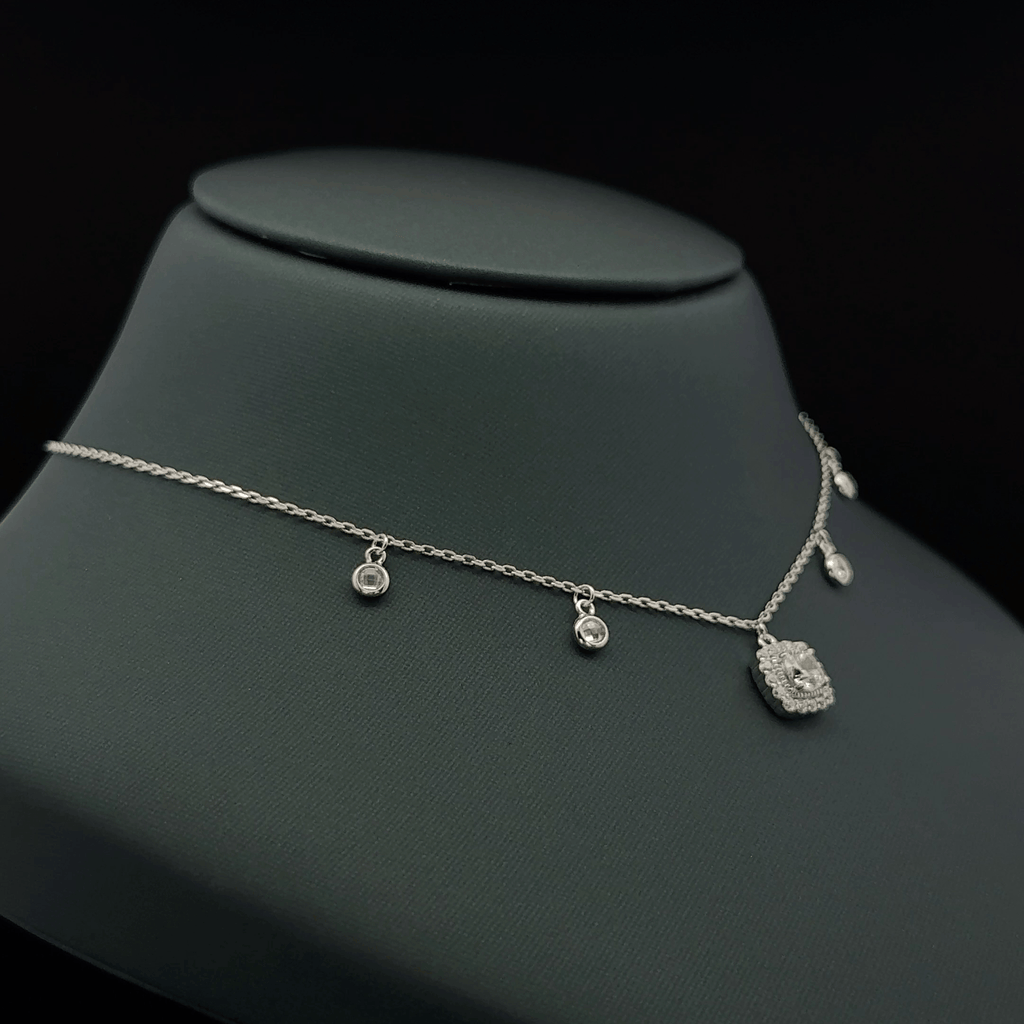 Square shape chain