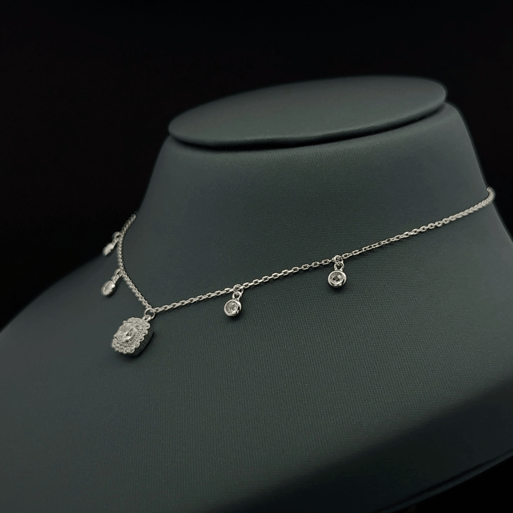 Square shape chain