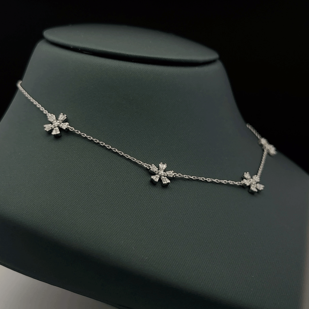 Small snowflake chain