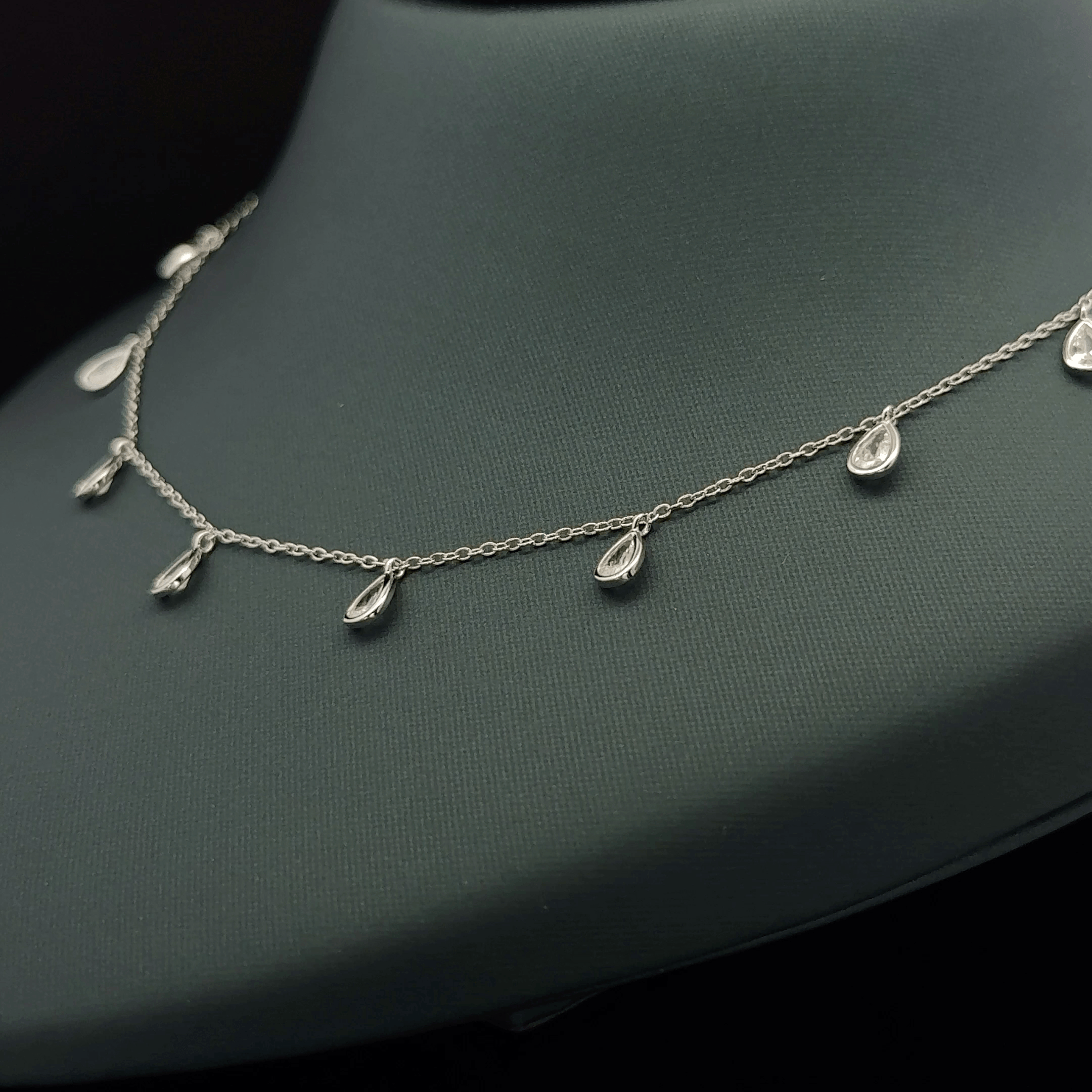 Tear drop chain