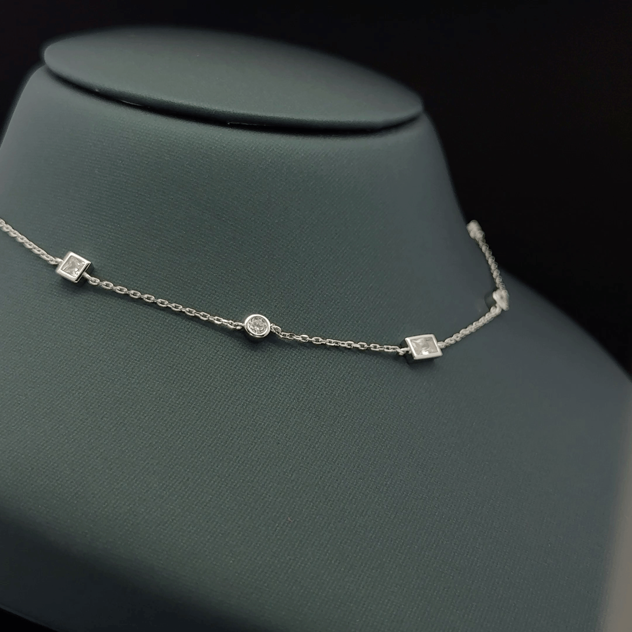 Rectangular shape chain