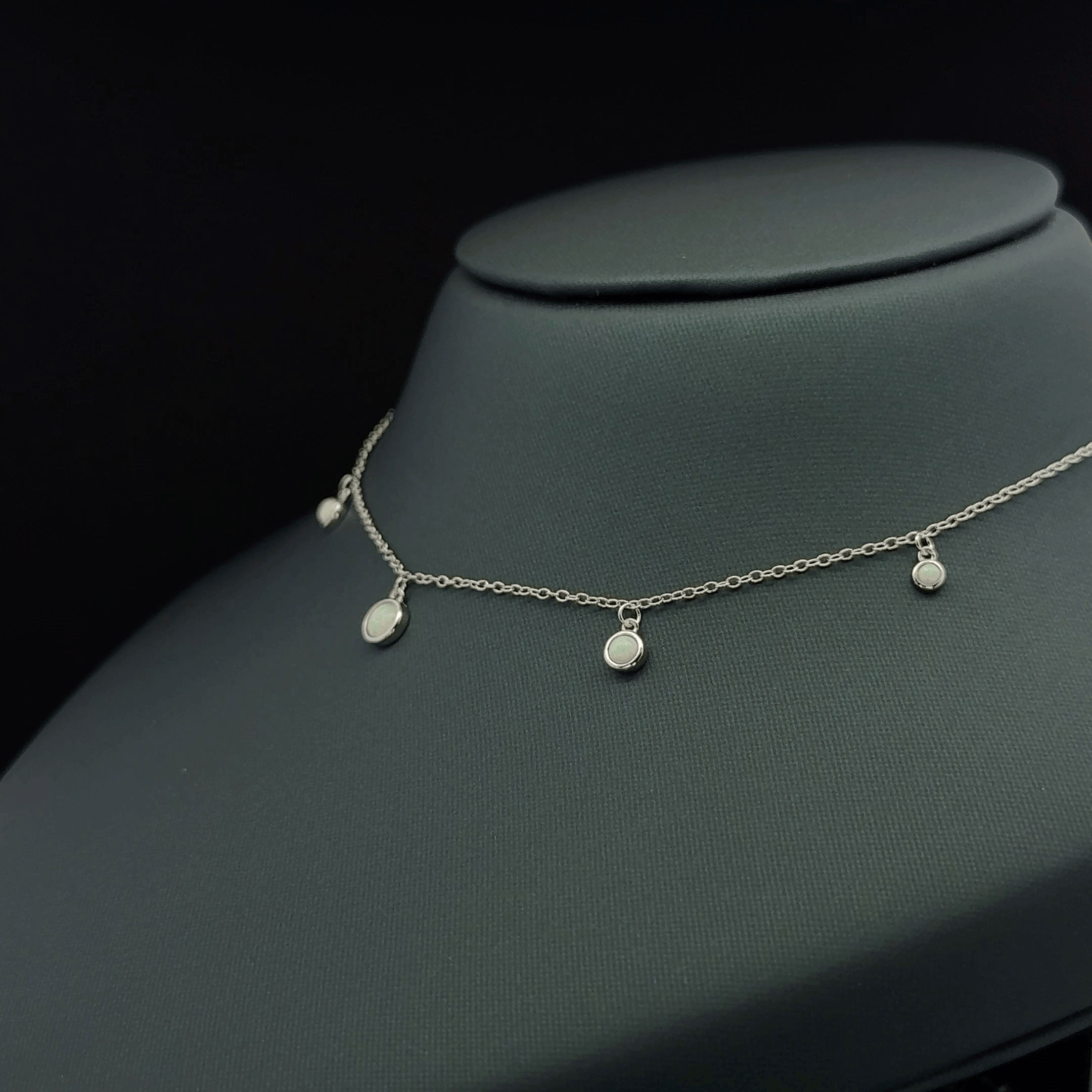 small white pearl drop