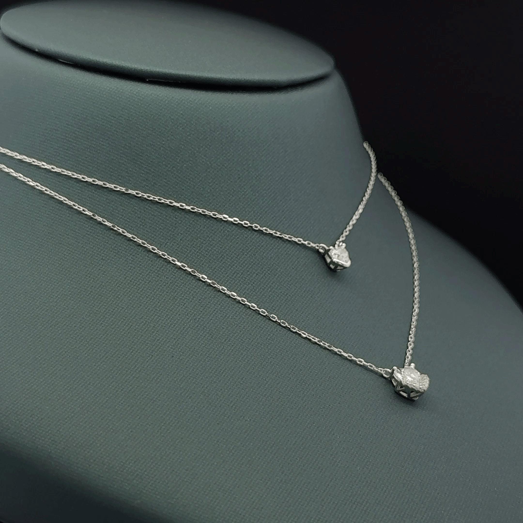 Small heart shape chain