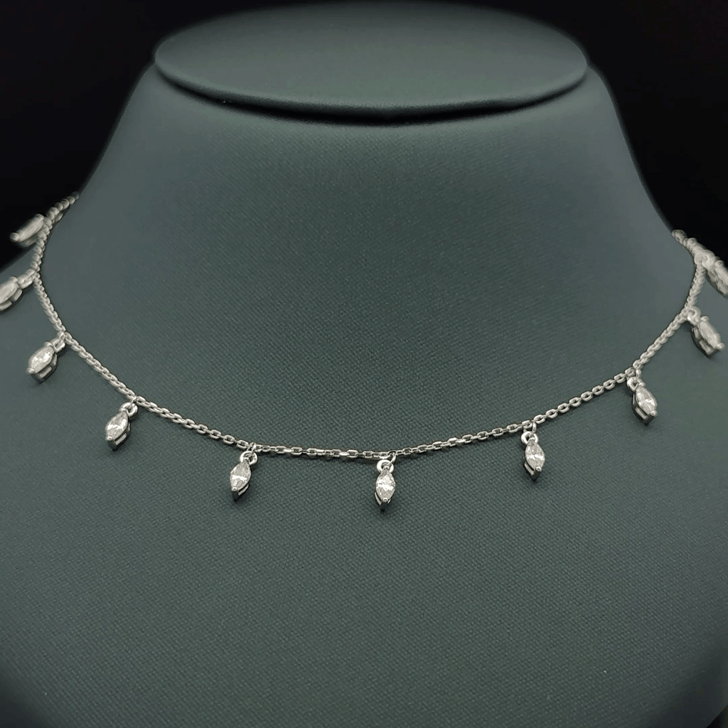 Hanging pear cut