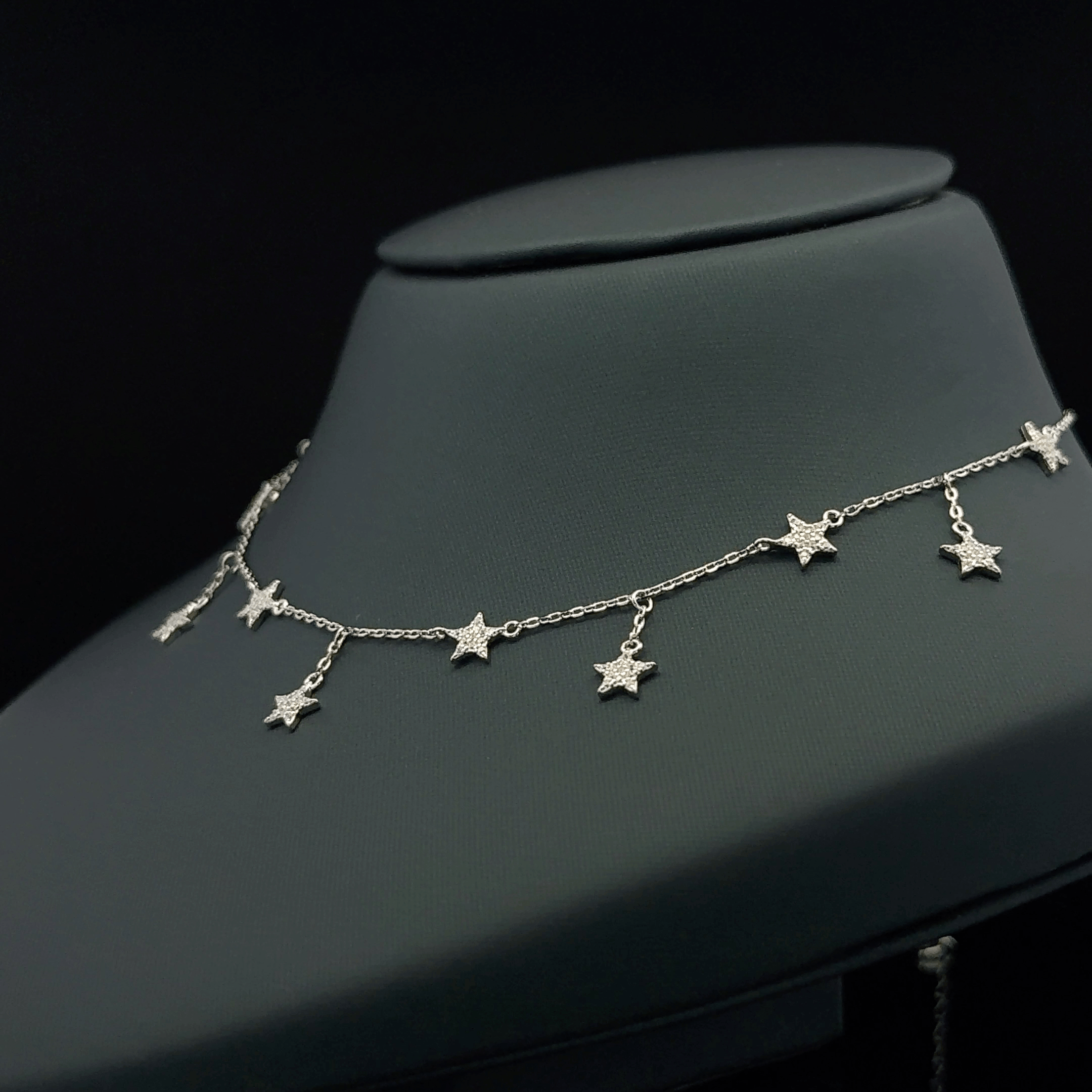 Dangling Star charm