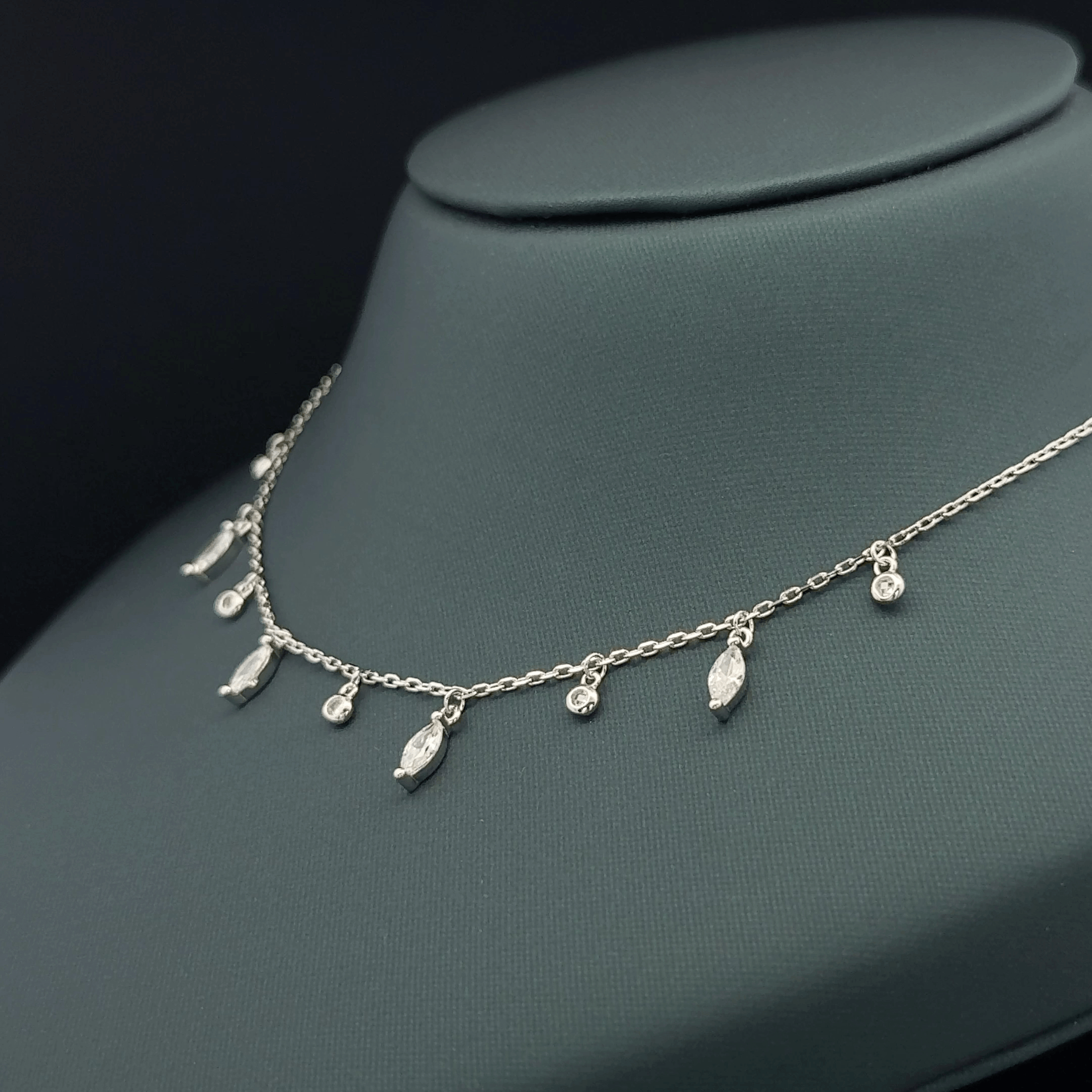 Pear cut chain