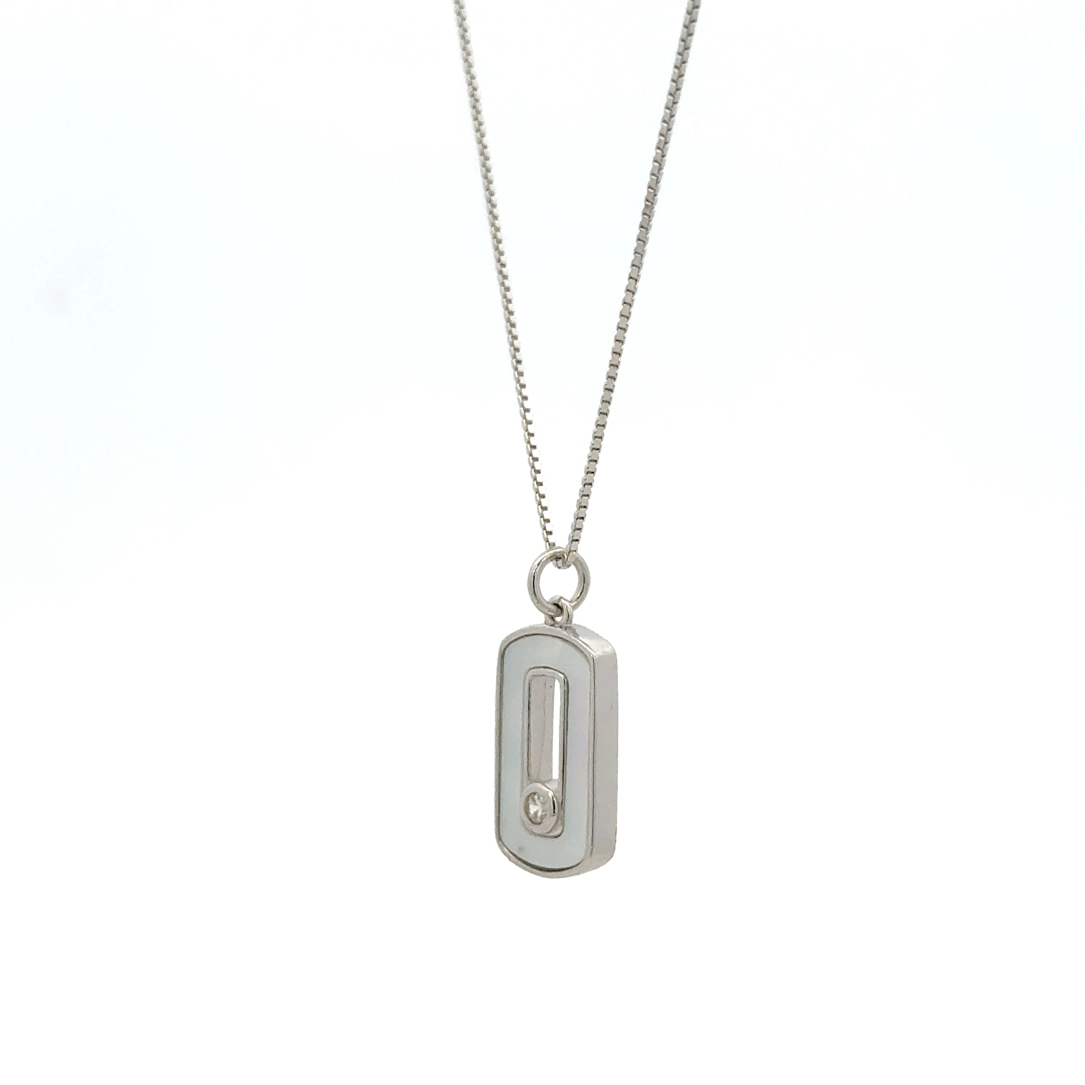 Rhodium Rectangular type chain with pendent