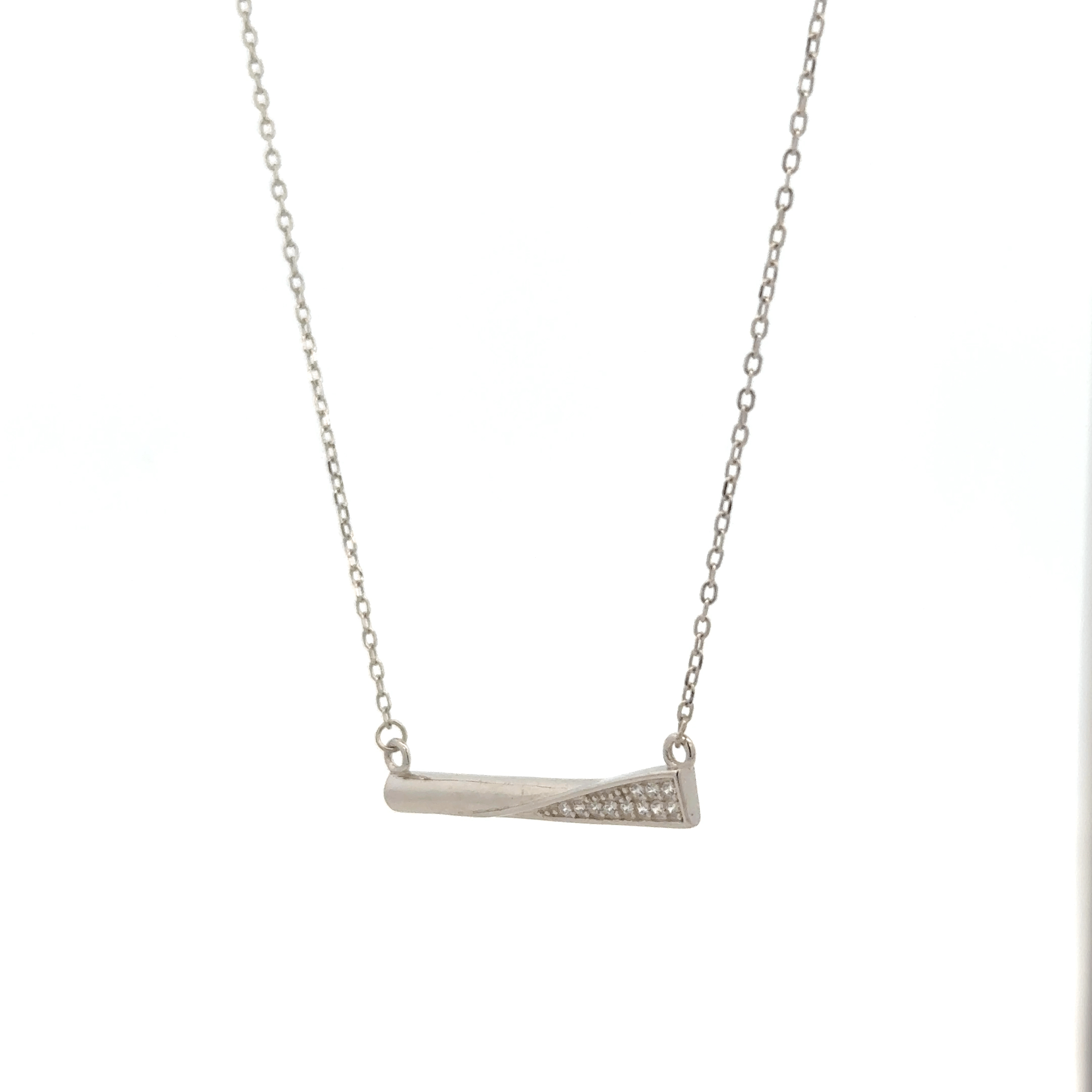 Rhodium Bar type chain with pendent